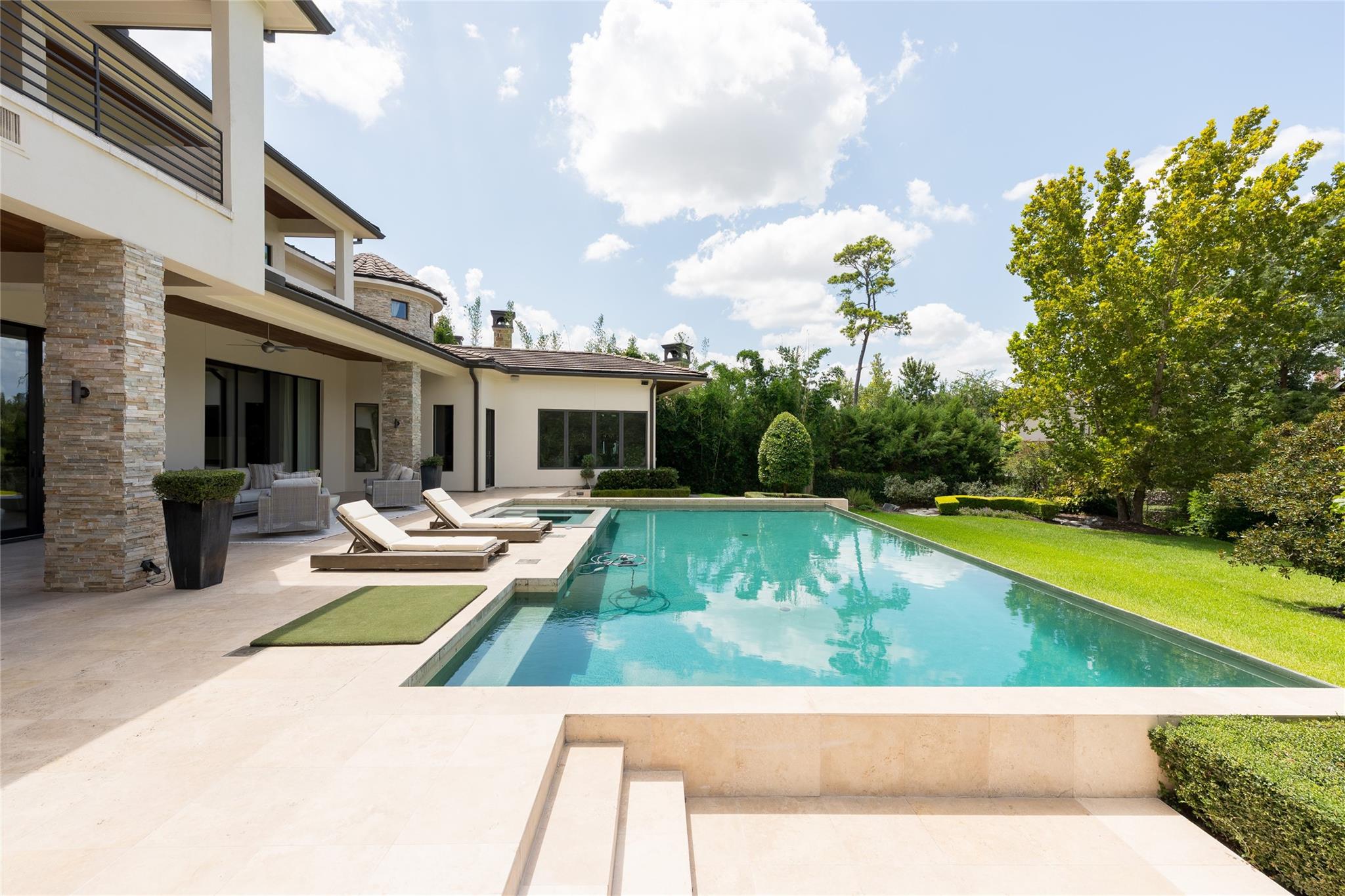 309 Glenwood Drive