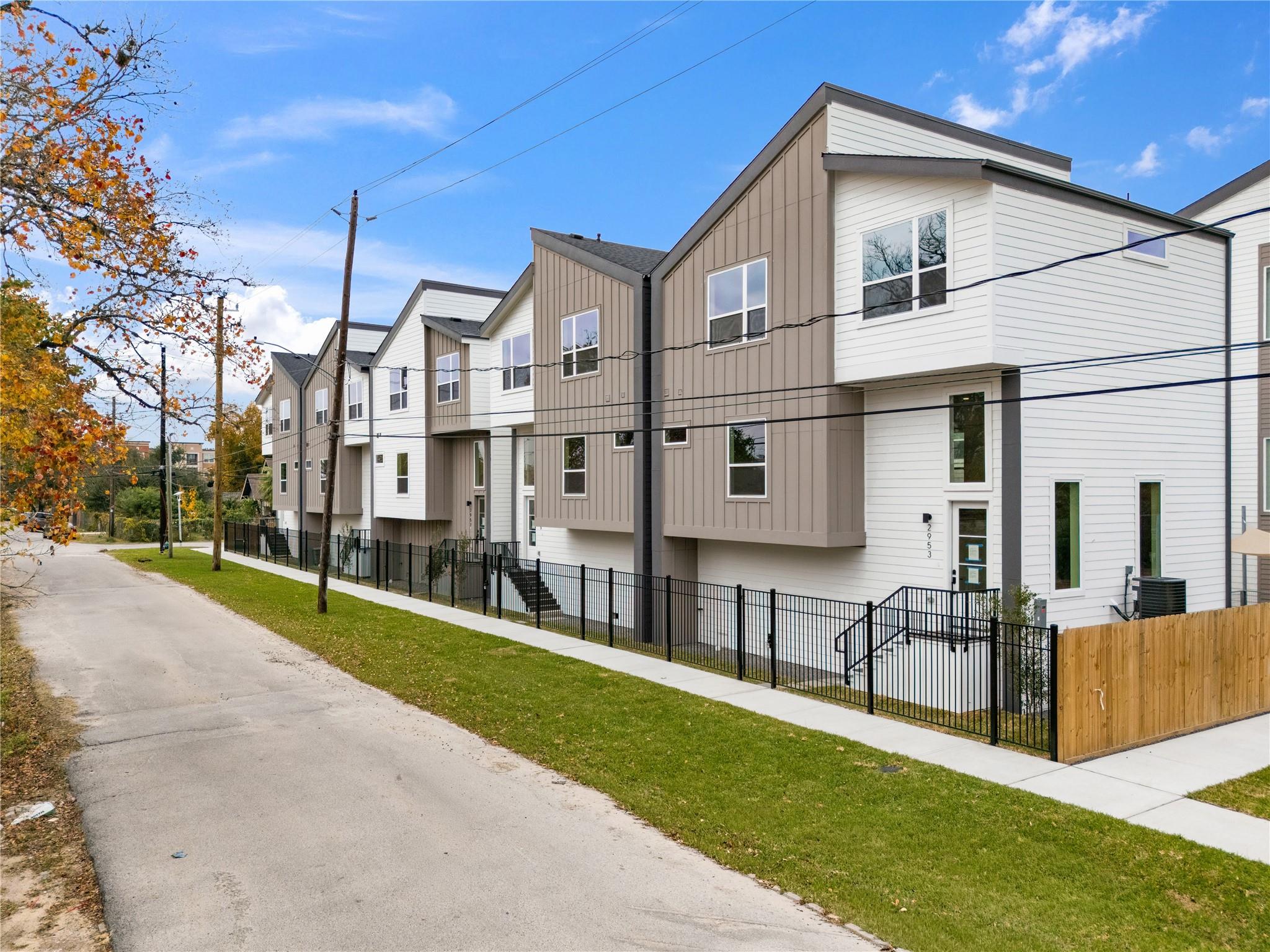 2957 Delafield Street