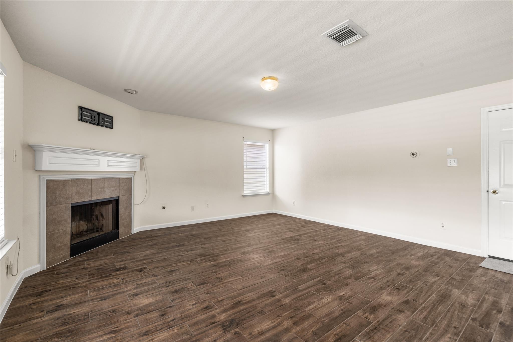 4035 Mt Whitney Way