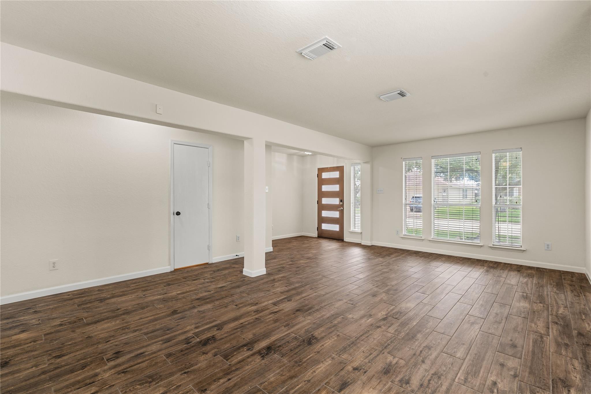 4035 Mt Whitney Way