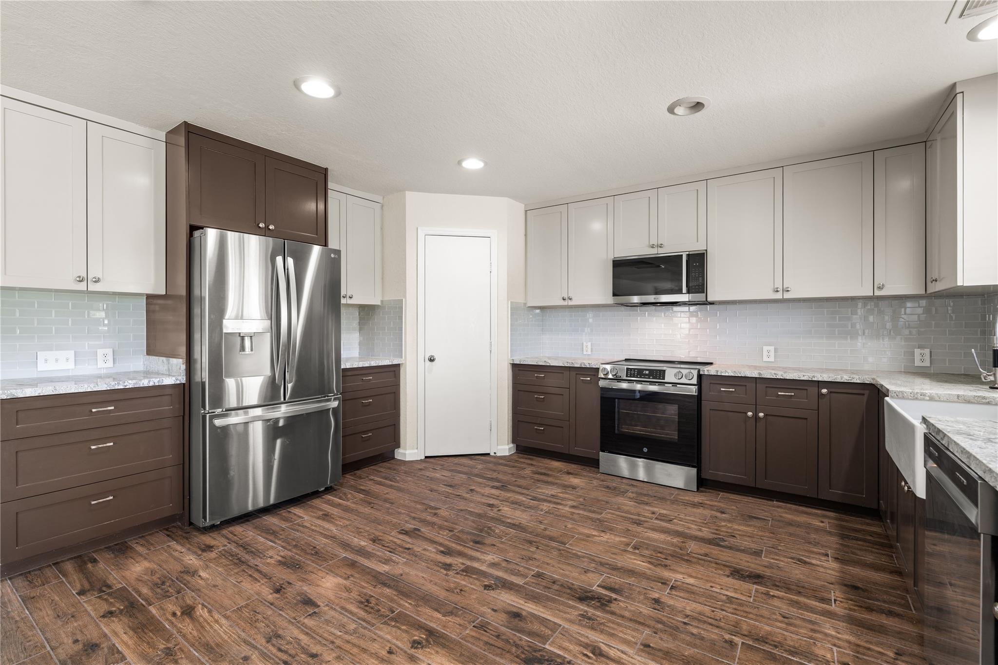 4035 Mt Whitney Way