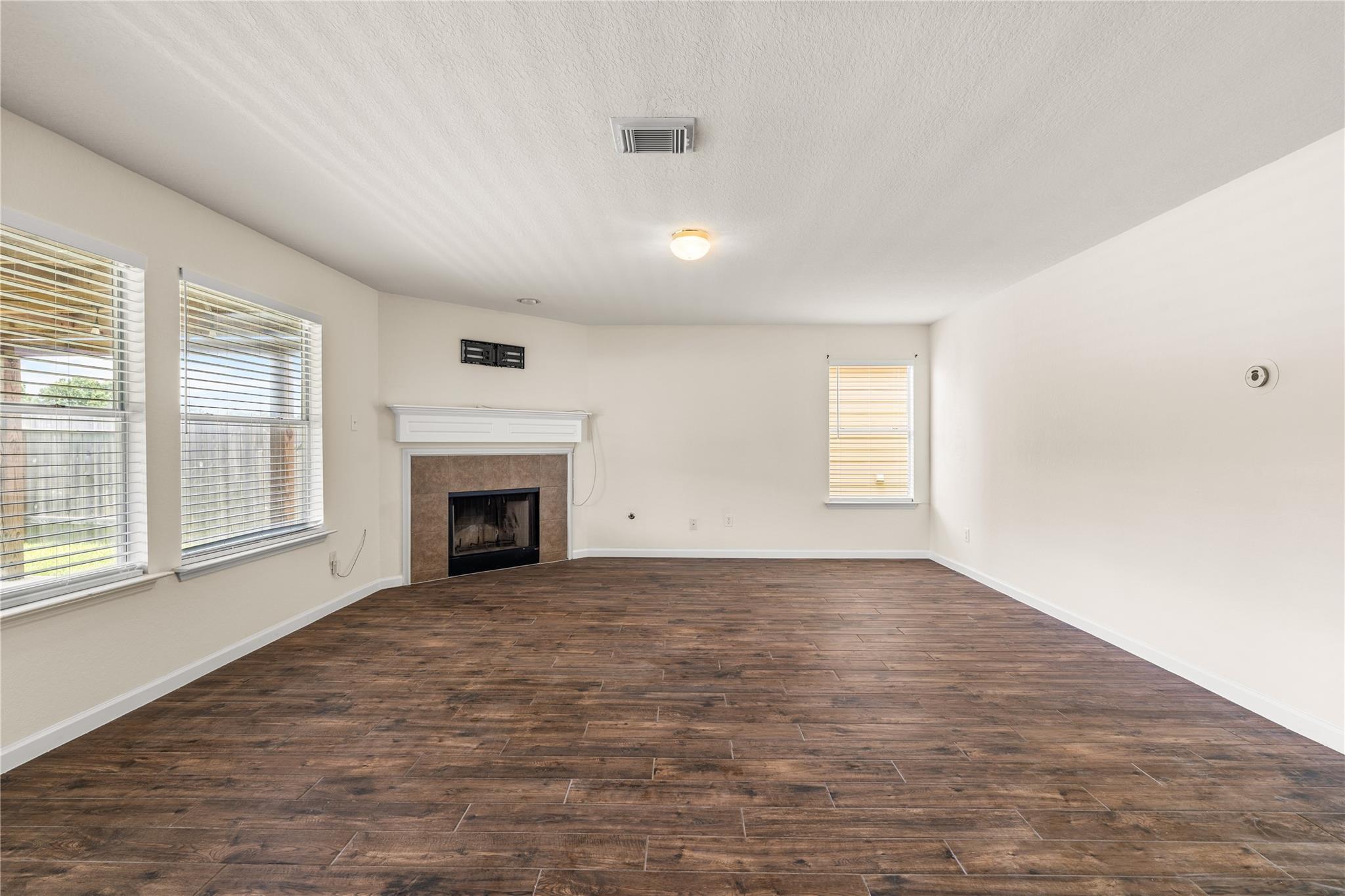 4035 Mt Whitney Way