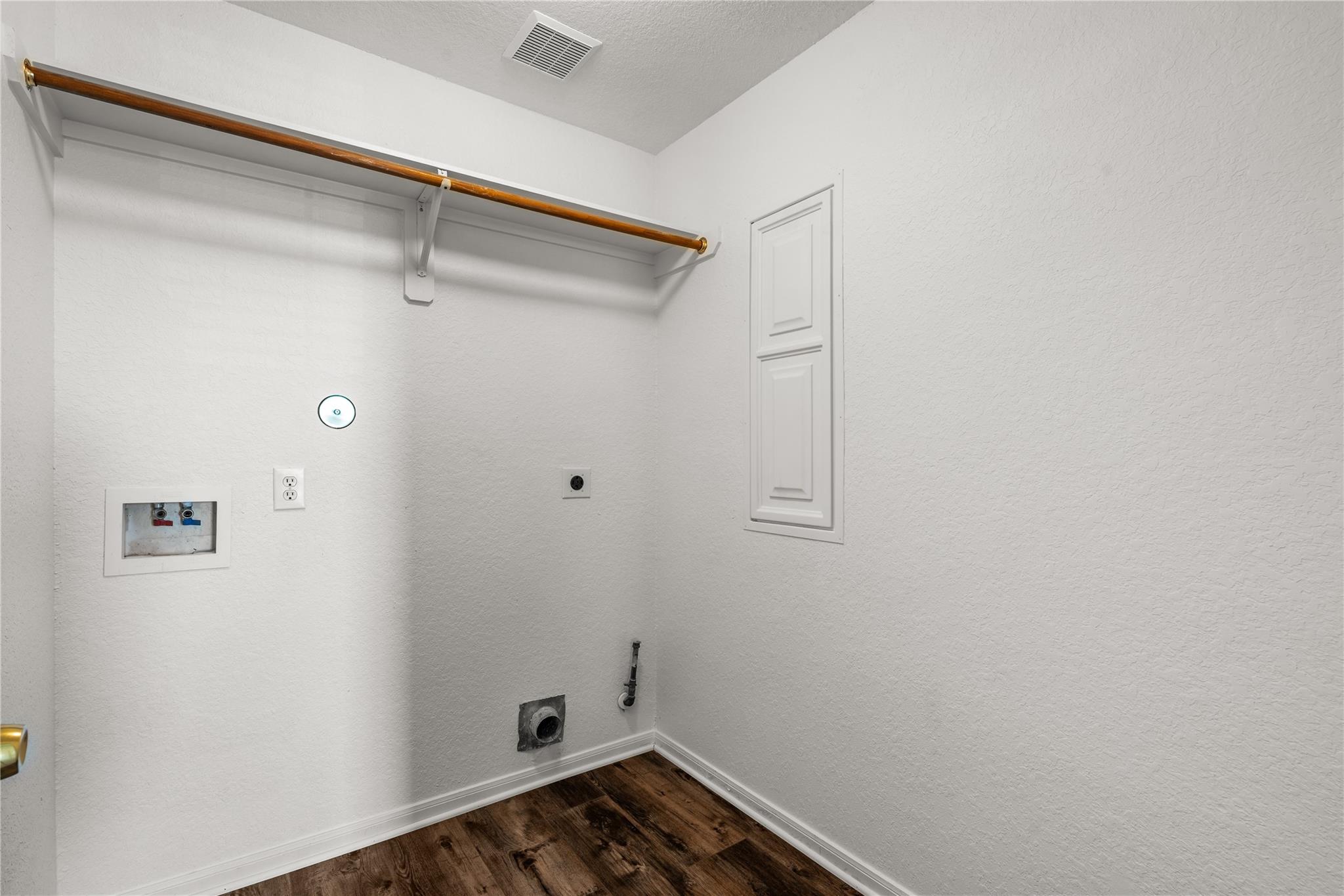 4035 Mt Whitney Way