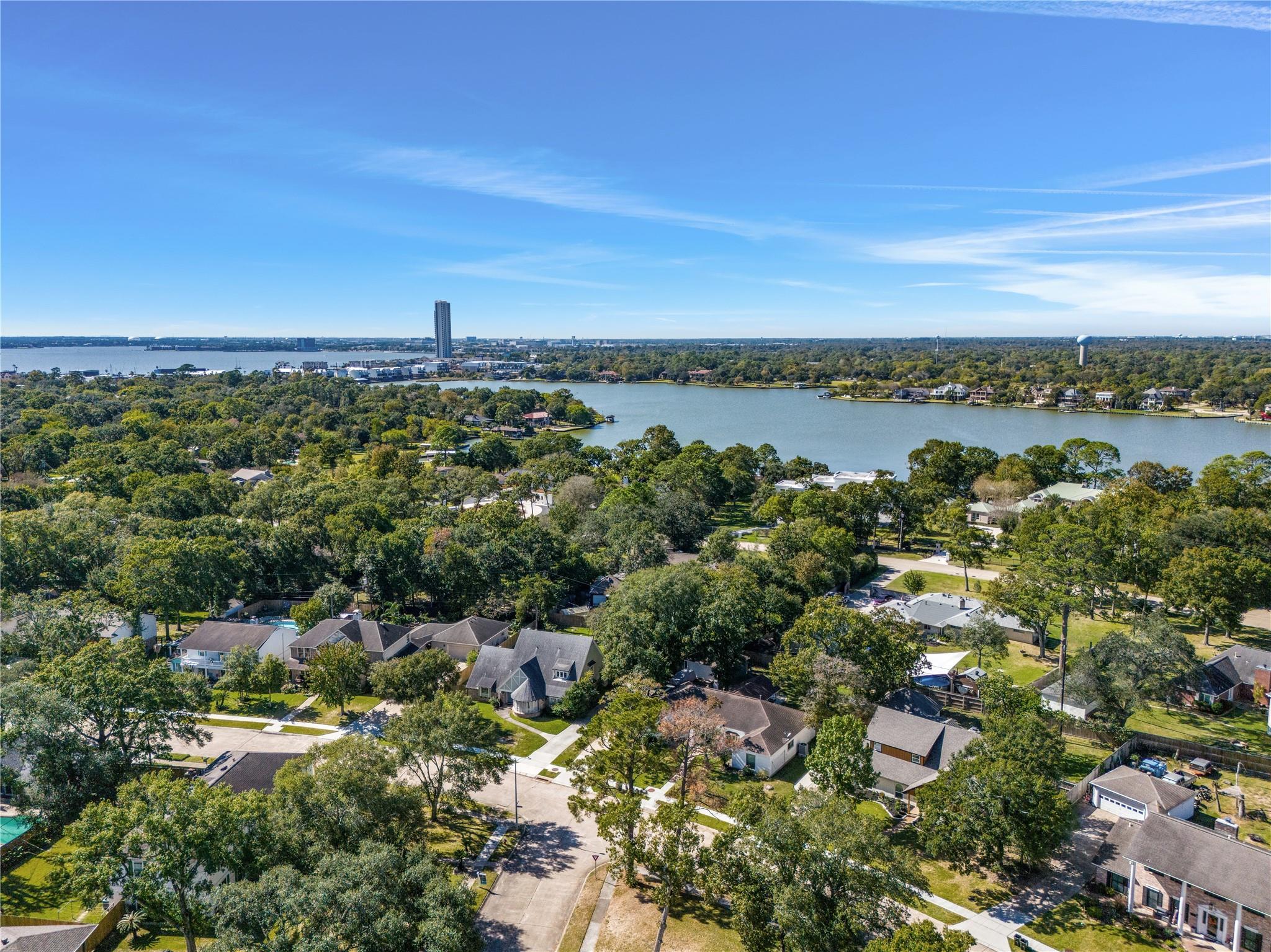 1119 Woodland Drive