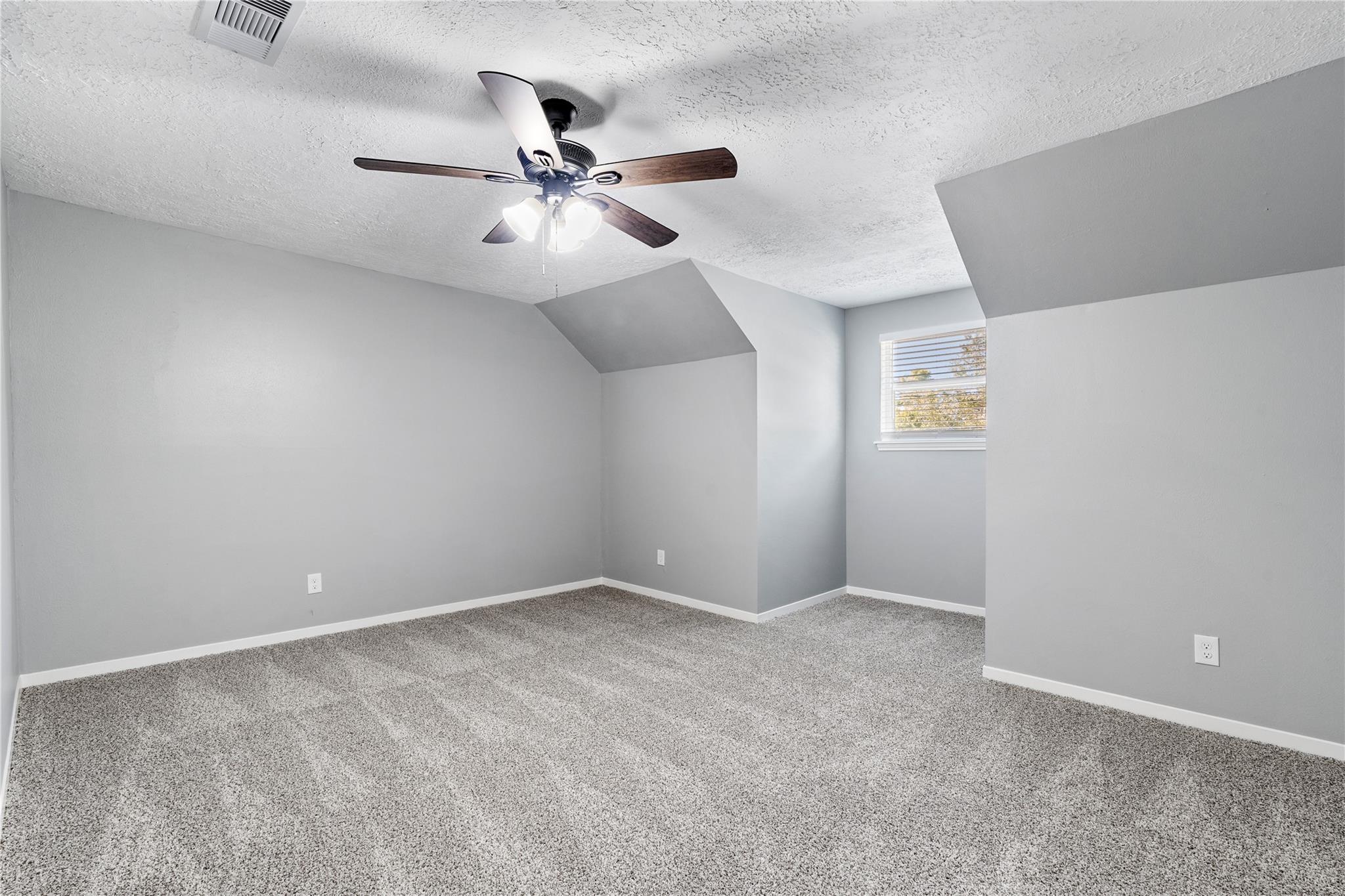 1119 Woodland Drive