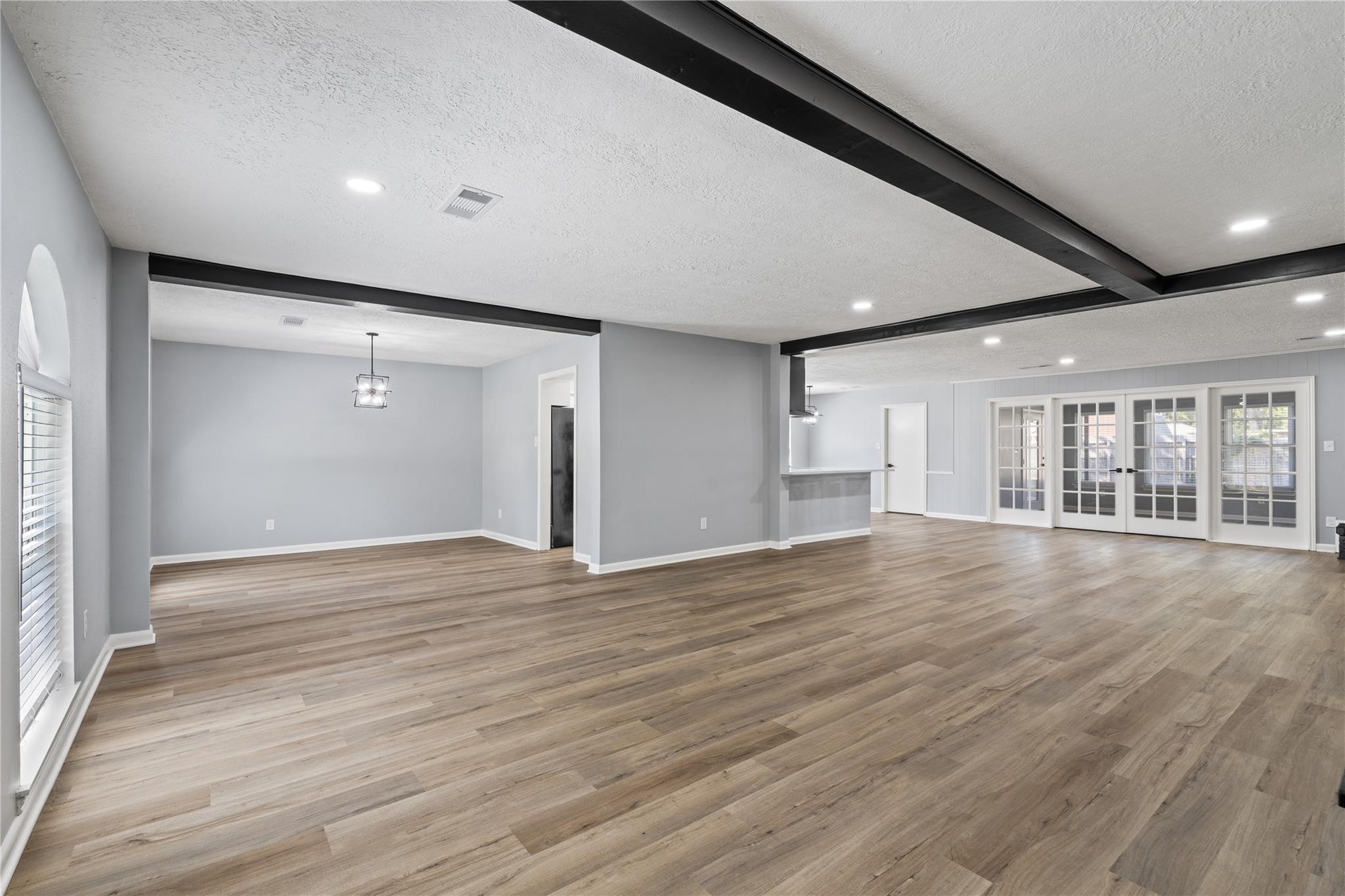 1119 Woodland Drive