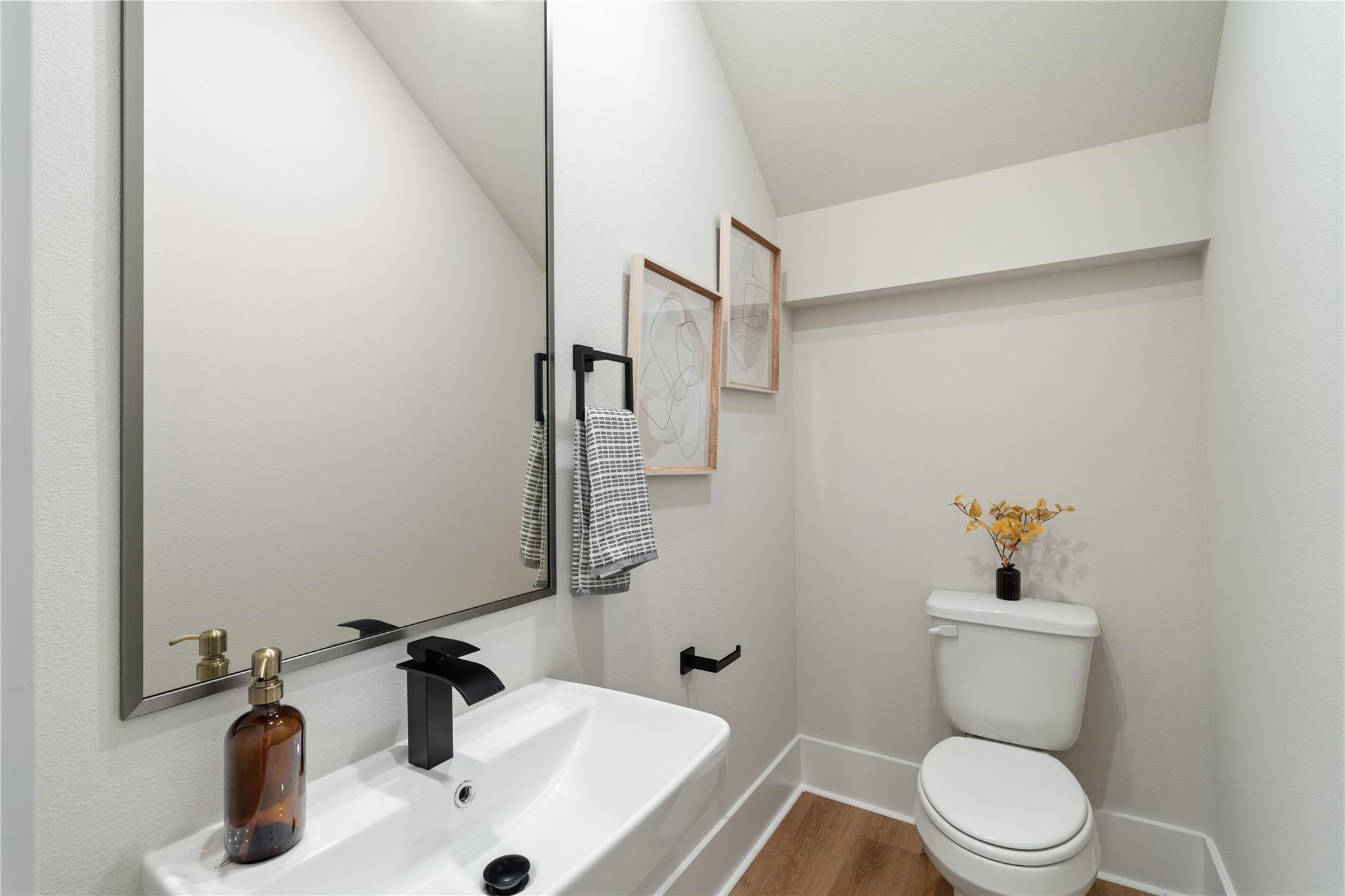 8420 Pech Landing Drive