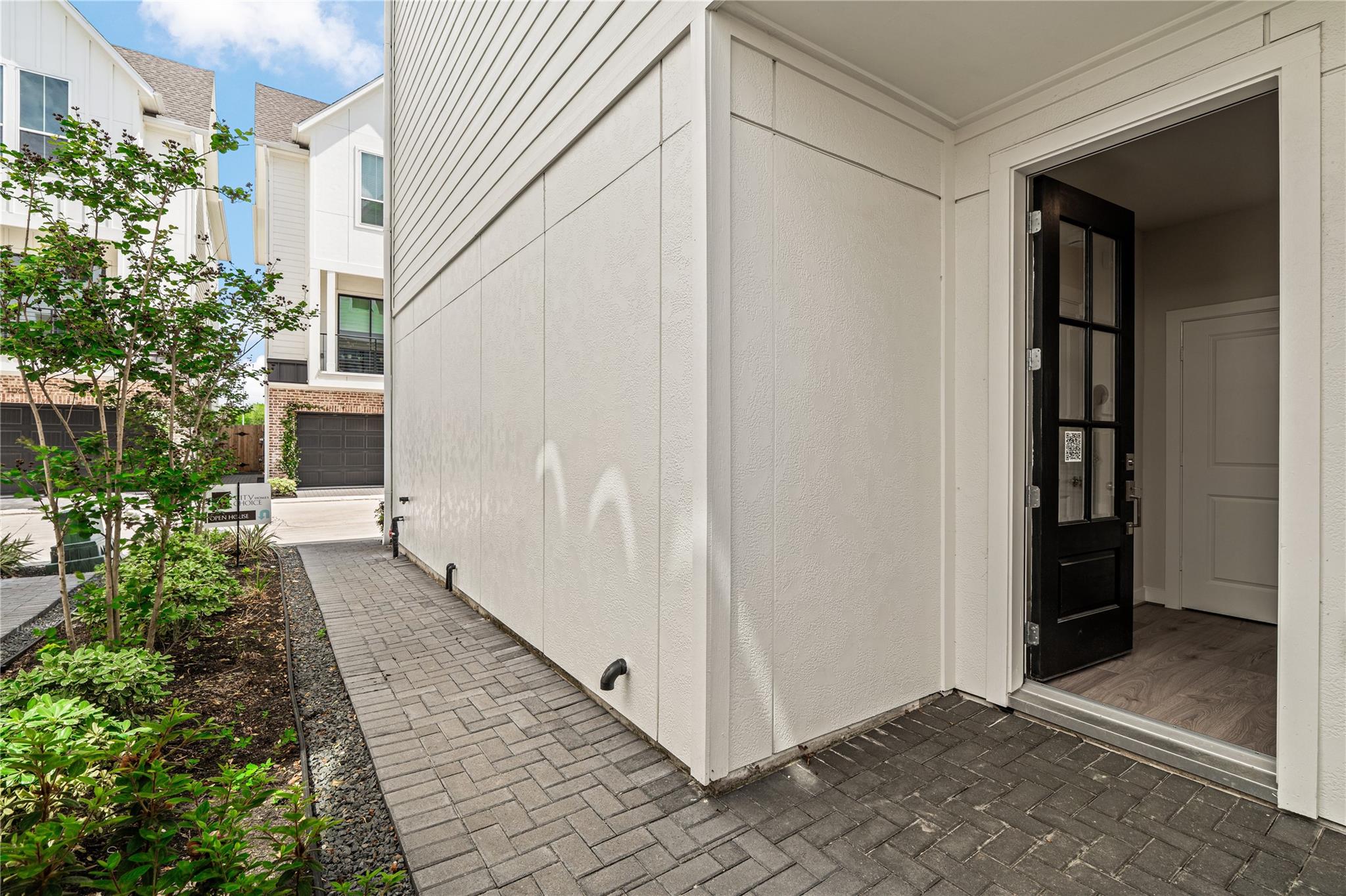 10610 Cascade Ledge Lane