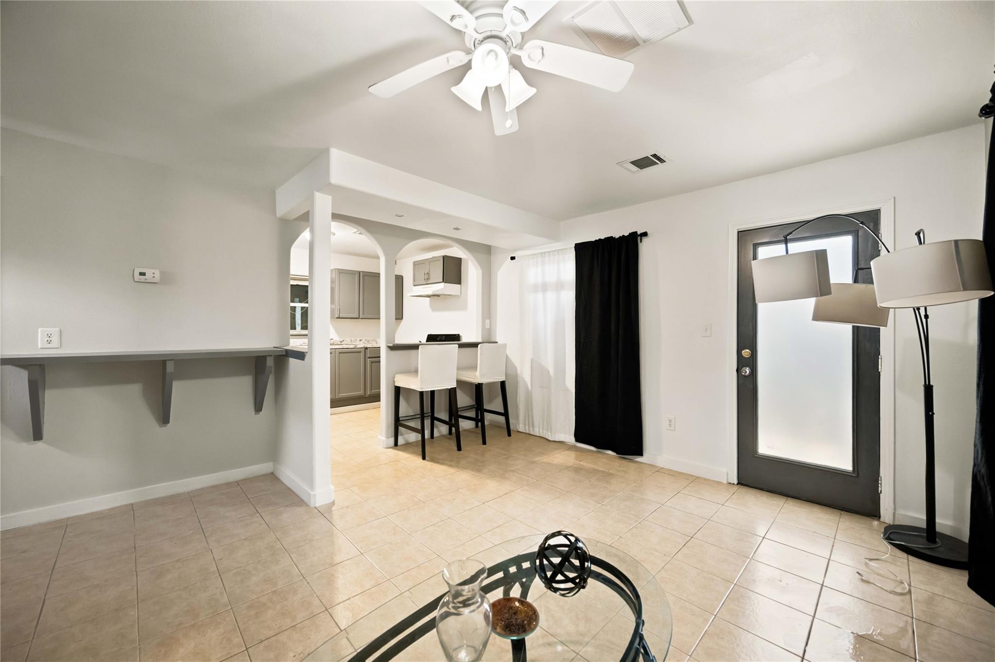 824 W 17th Street # D