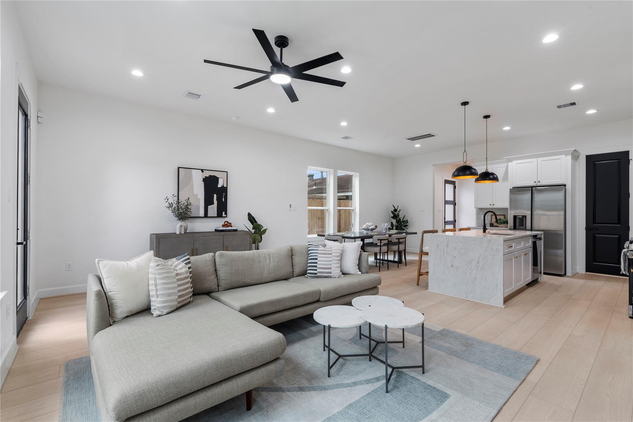 3628 Seabrook Street, Houston