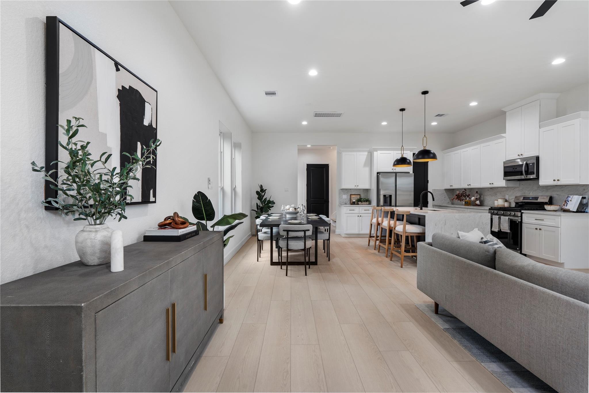 3628 Seabrook Street, Houston