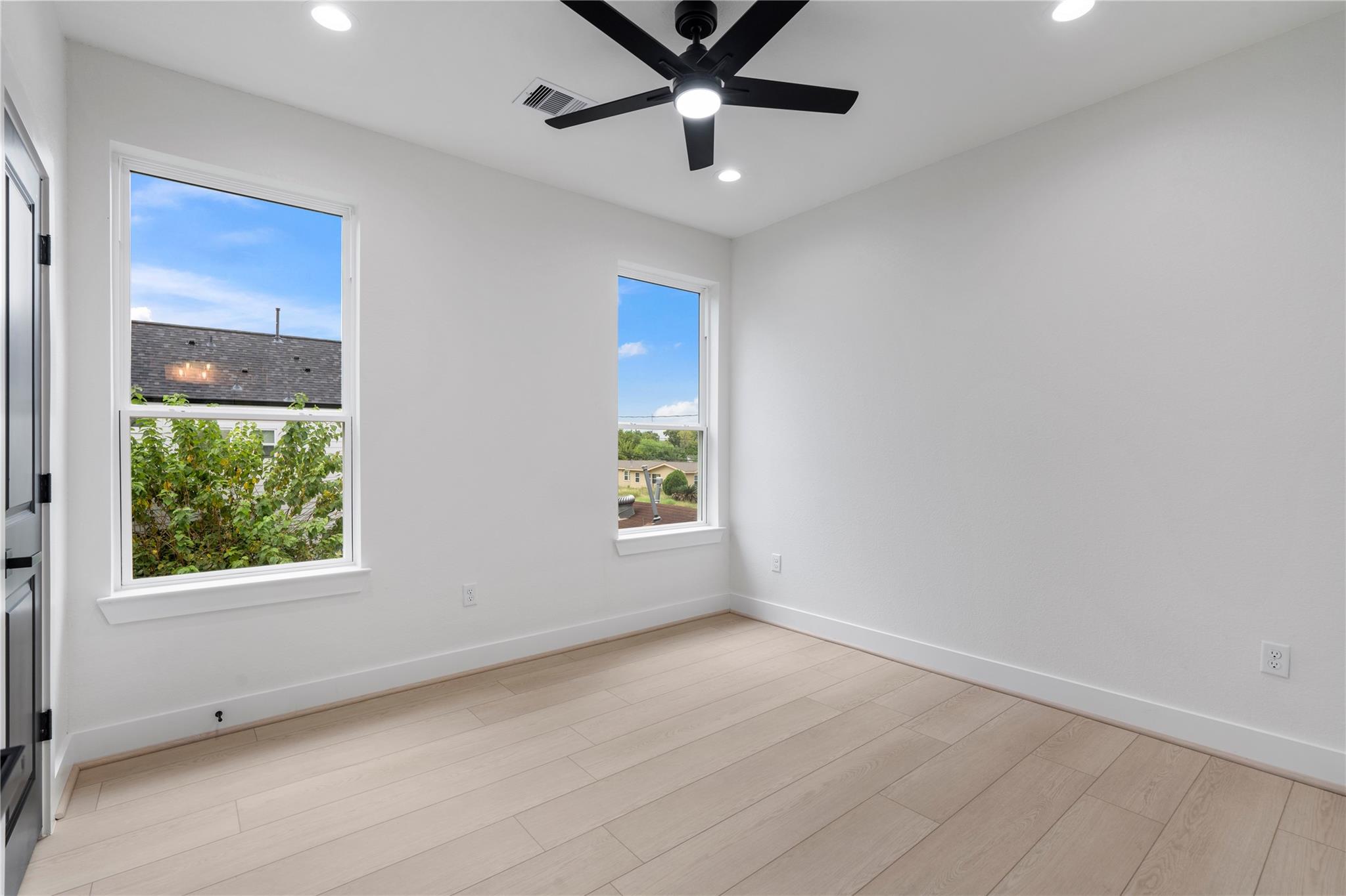 3628 Seabrook Street, Houston