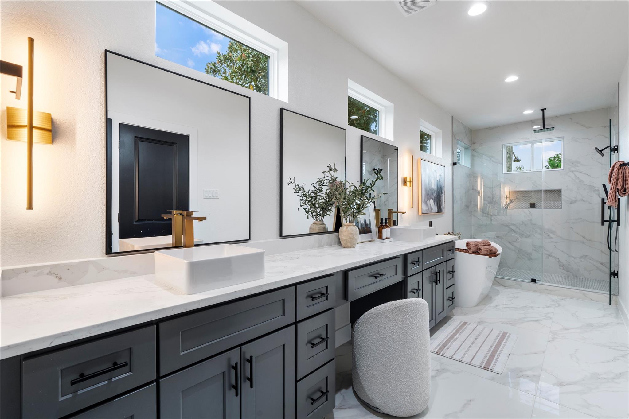 3628 Seabrook Street, Houston