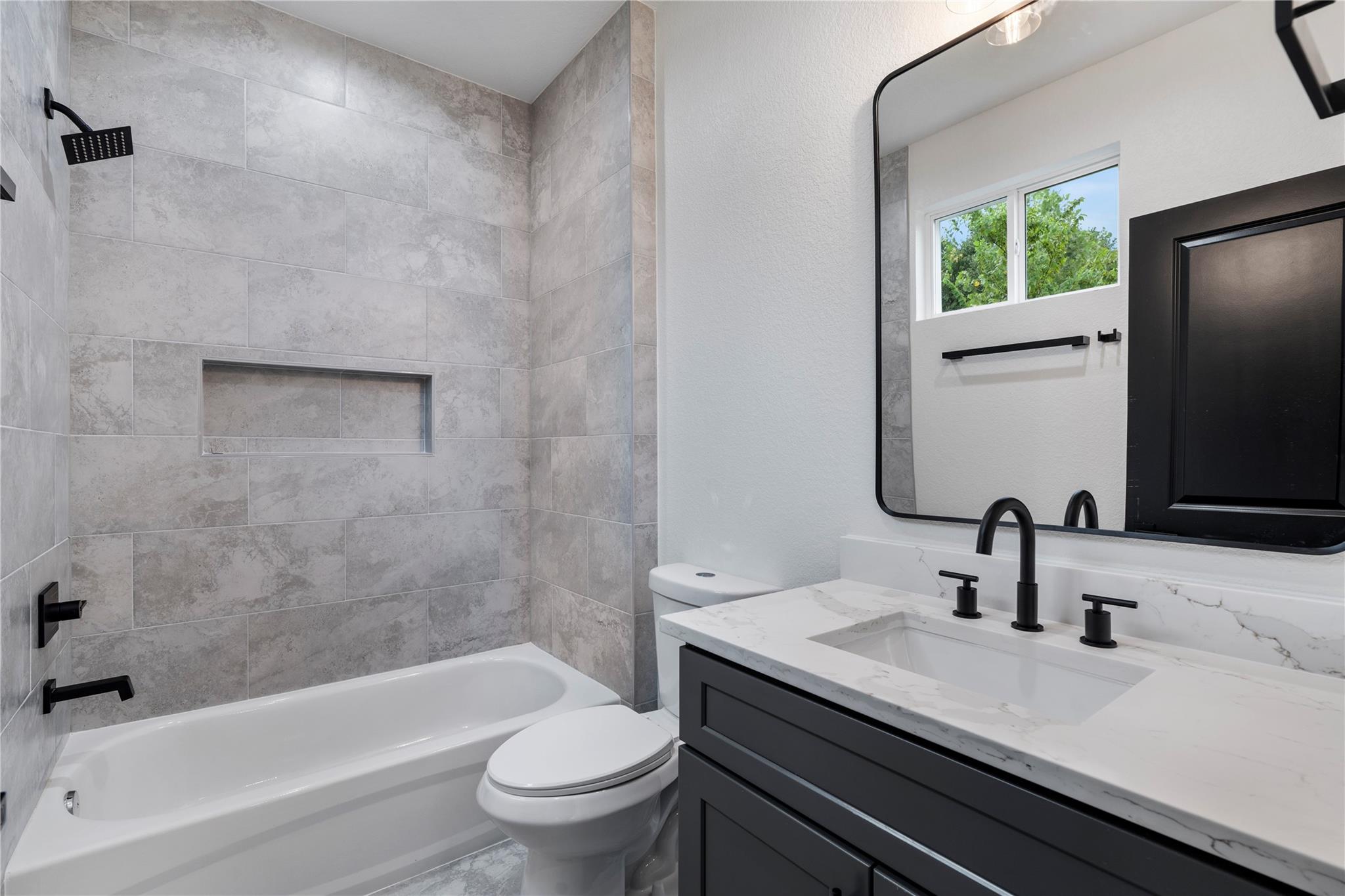 3628 Seabrook Street, Houston