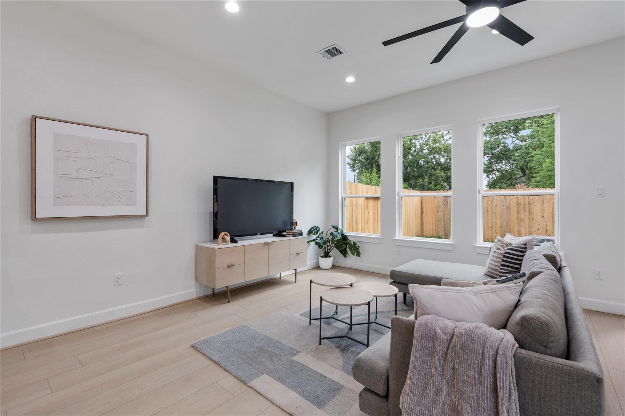 3628 Seabrook Street, Houston