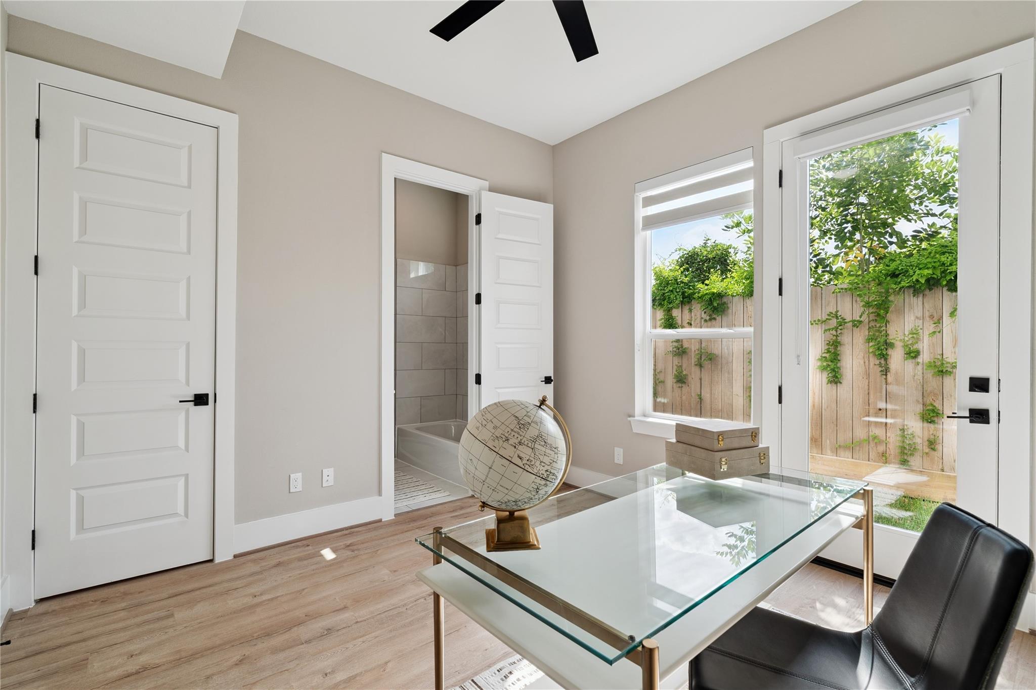 4013 Griggs Road, Houston Unit: E