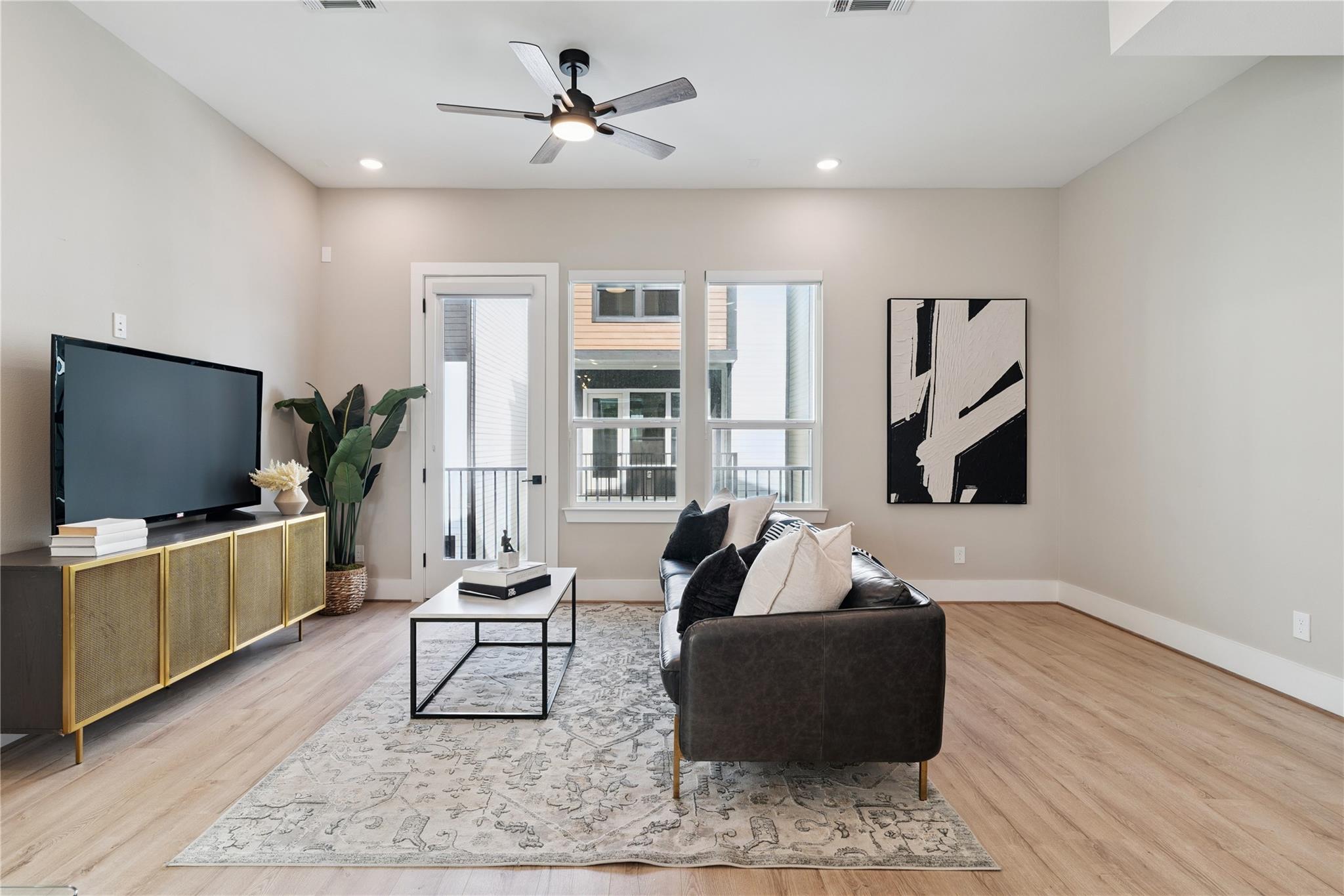 4013 Griggs Road, Houston Unit: E