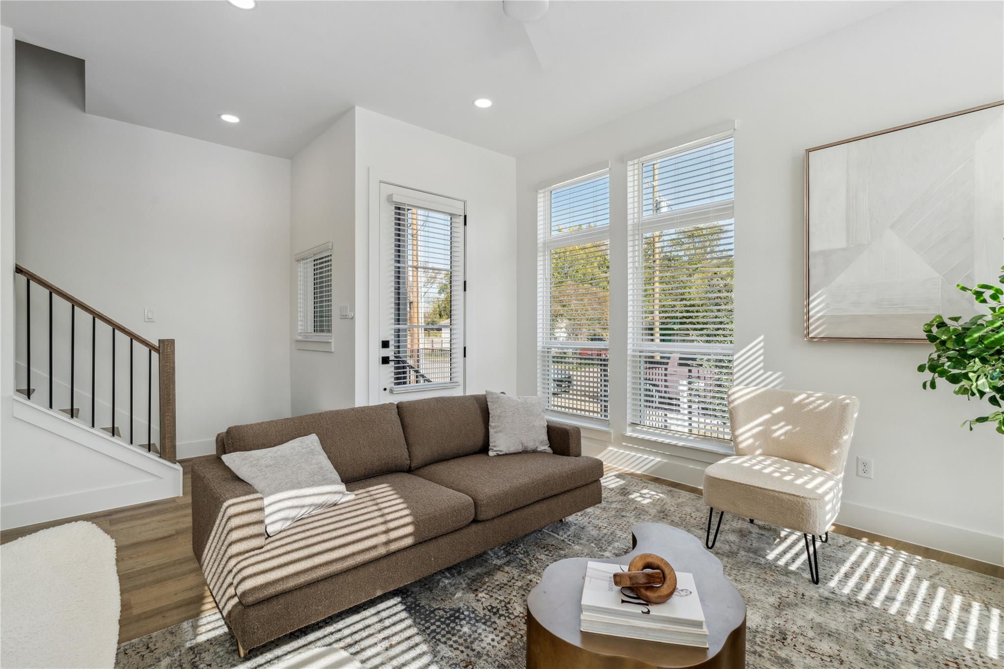 3219 Brewster Street