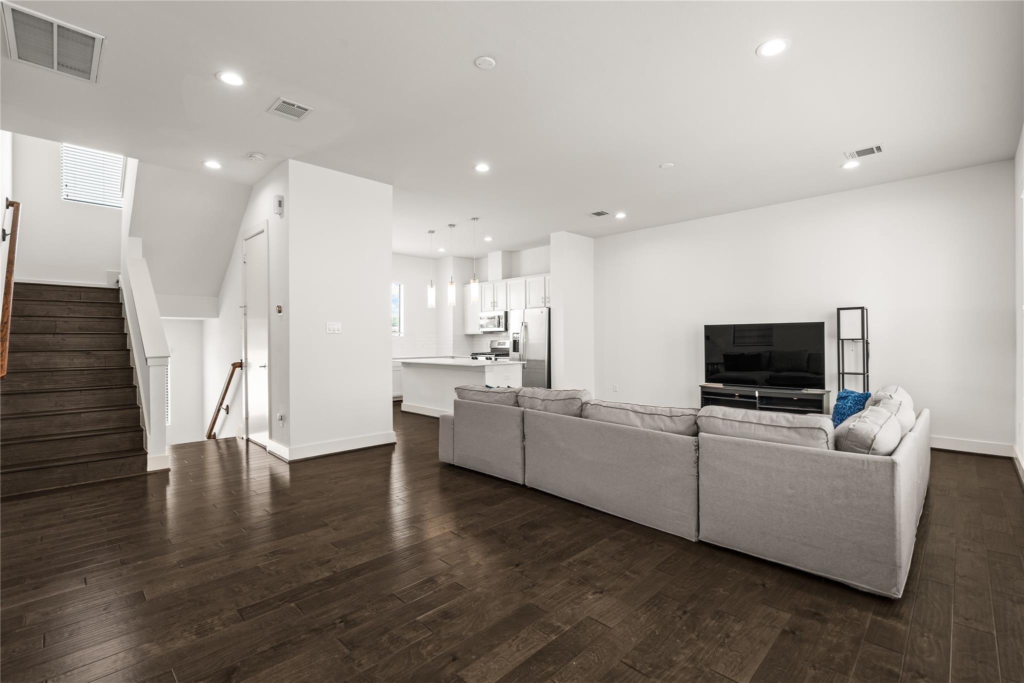 9609 Marlive Lane # B