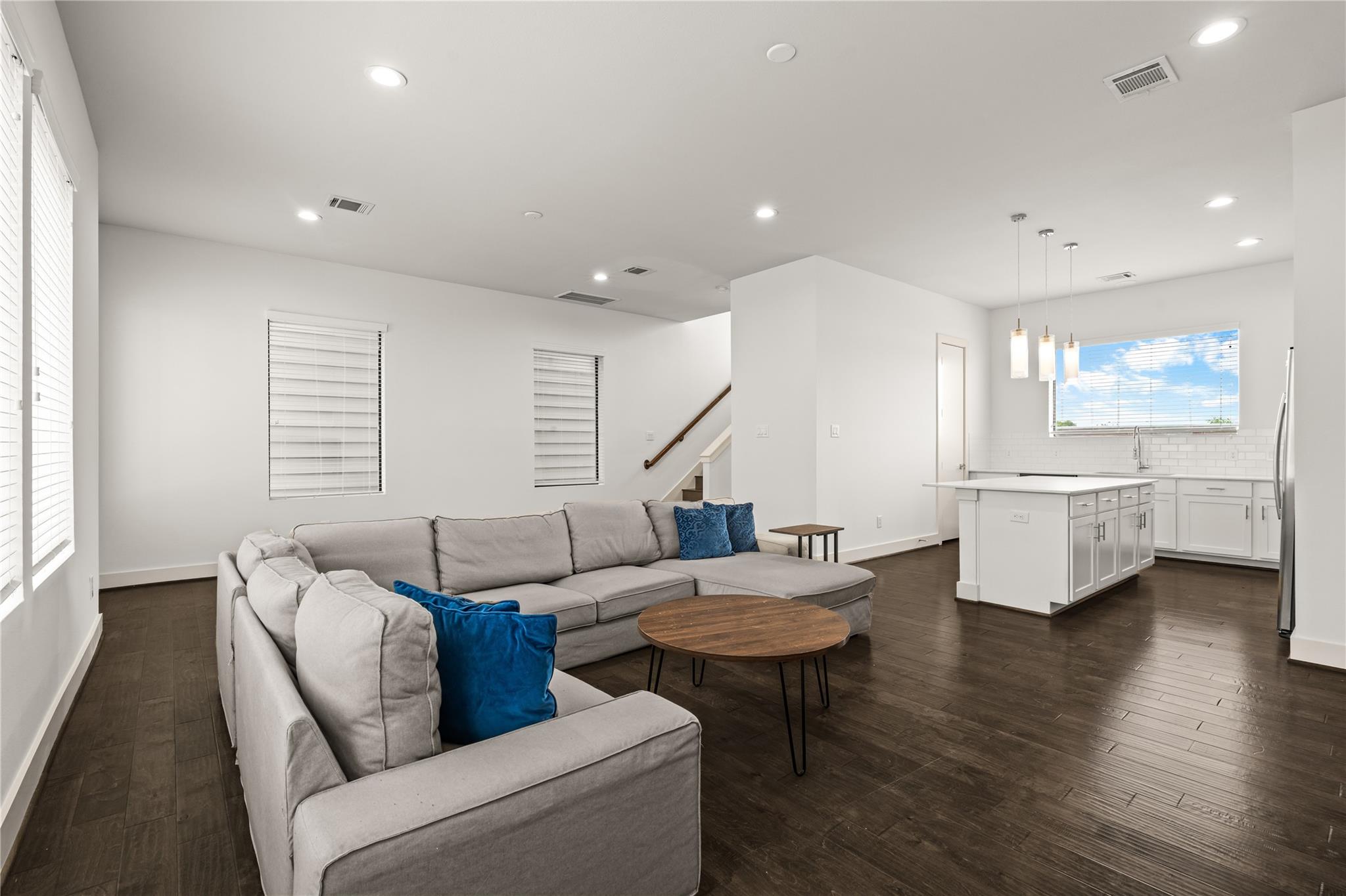 9609 Marlive Lane # B