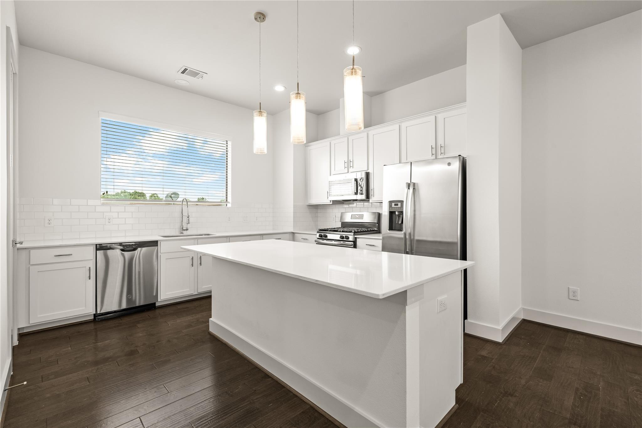 9609 Marlive Lane # B