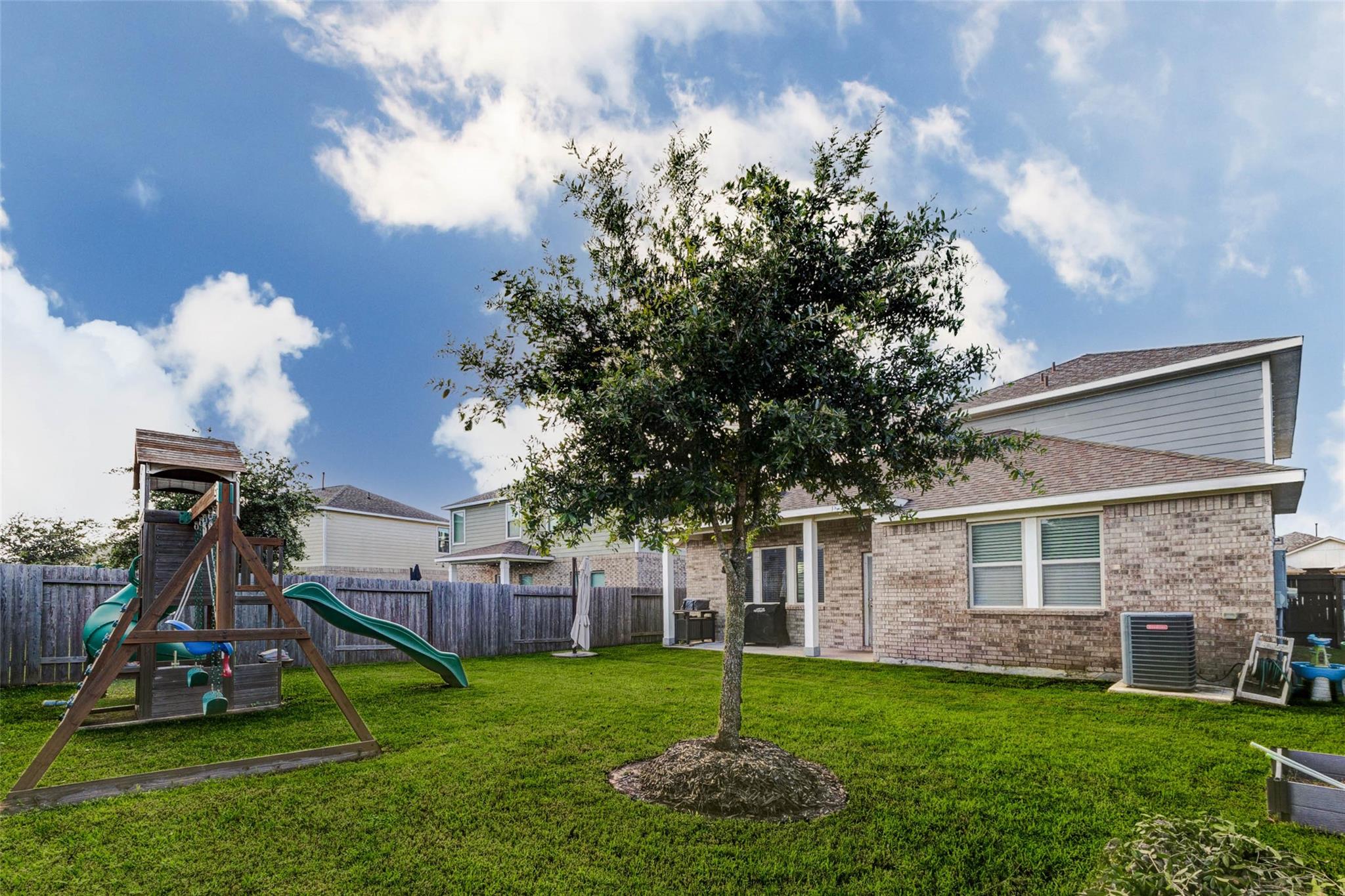 2114 Levant Lane