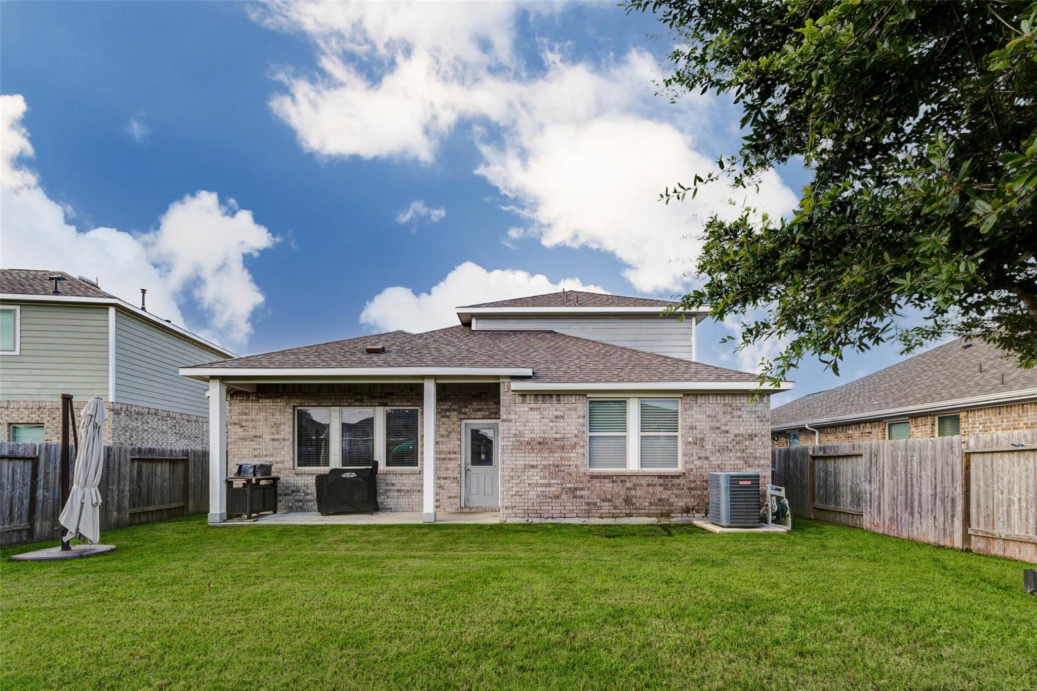 2114 Levant Lane