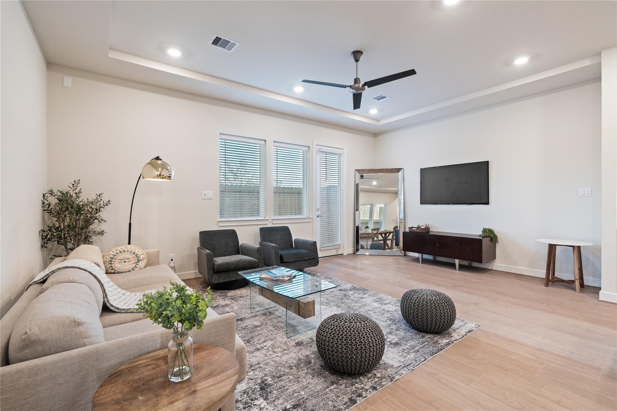 6535-6537 Rena Street