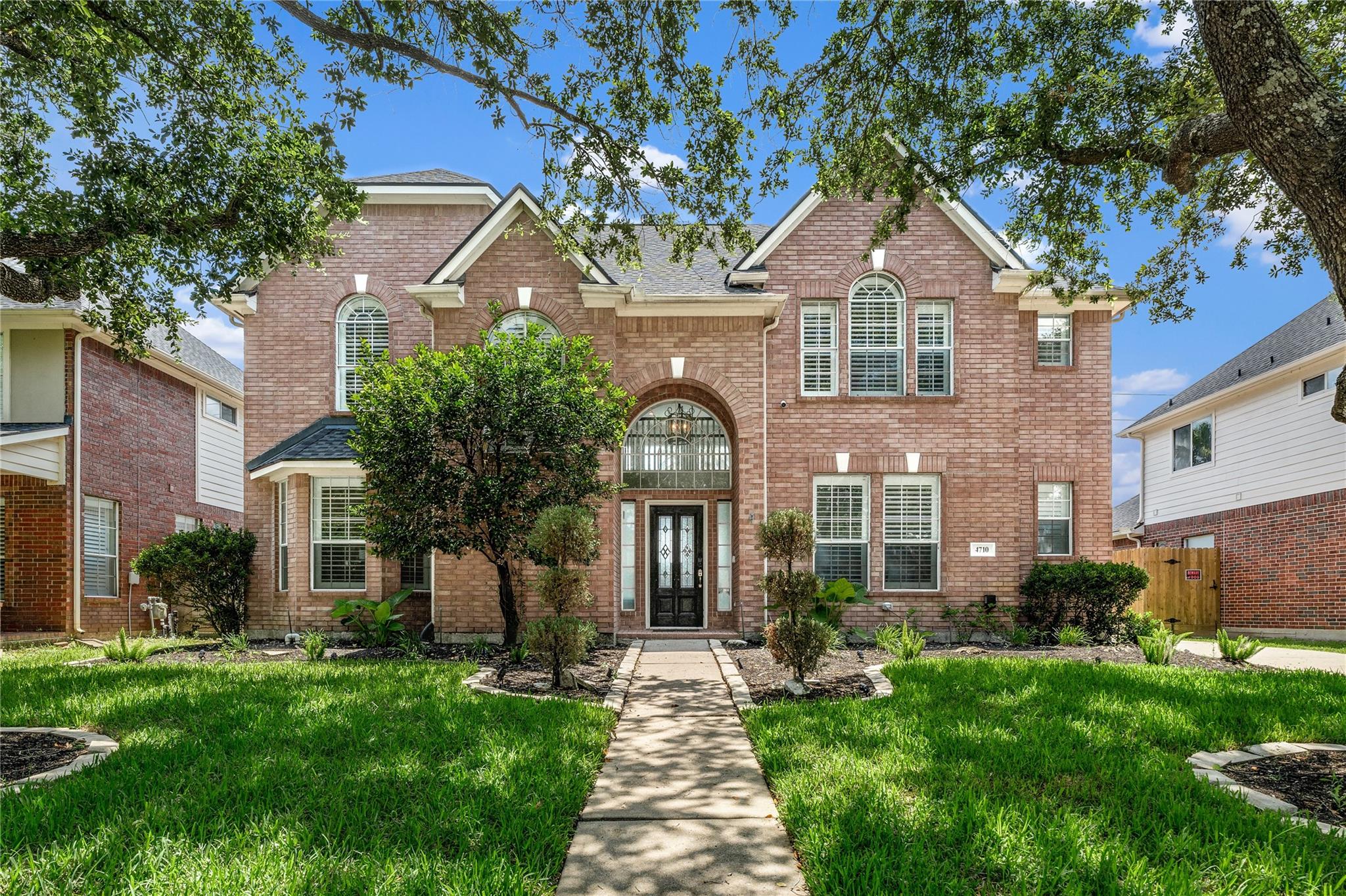 4710 Devonberry Lane