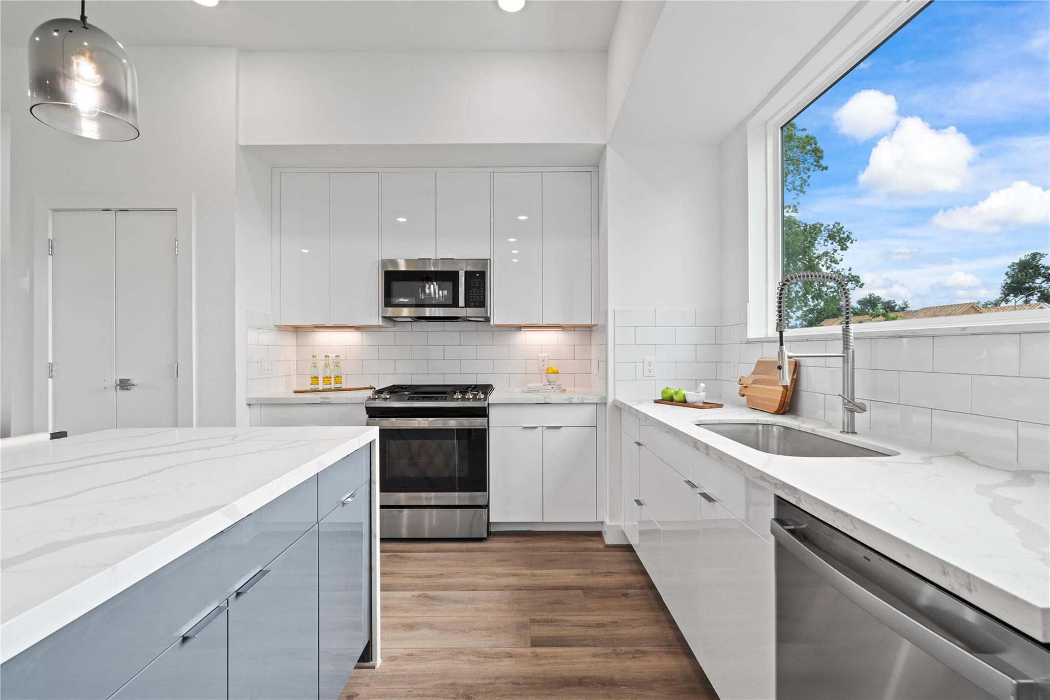 216 E 31st 1/2 Street # C