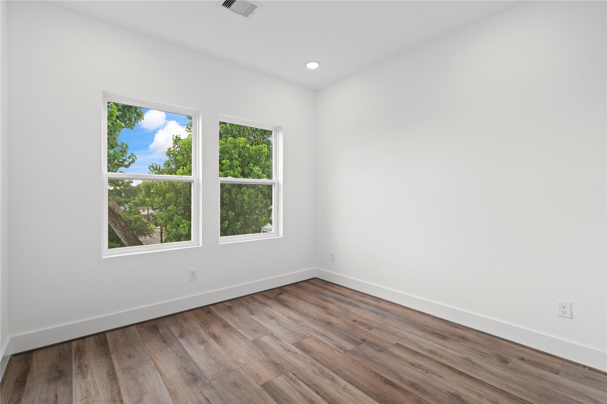 216 E 31st 1/2 Street # C