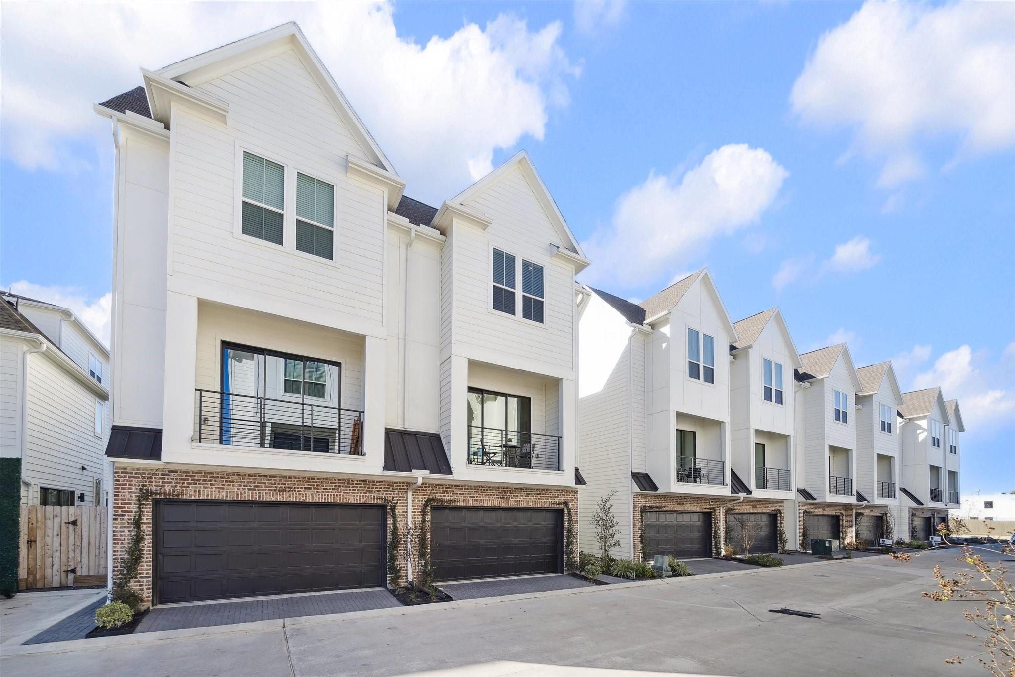 10614 Cascade Ledge Lane