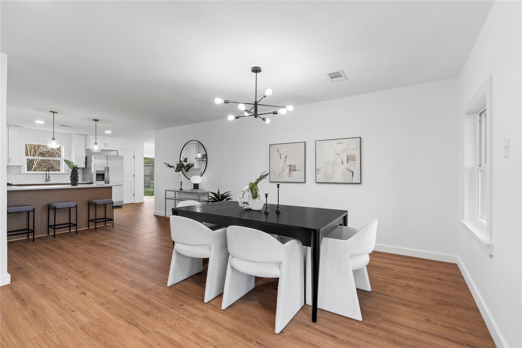 5023 Redstart Street