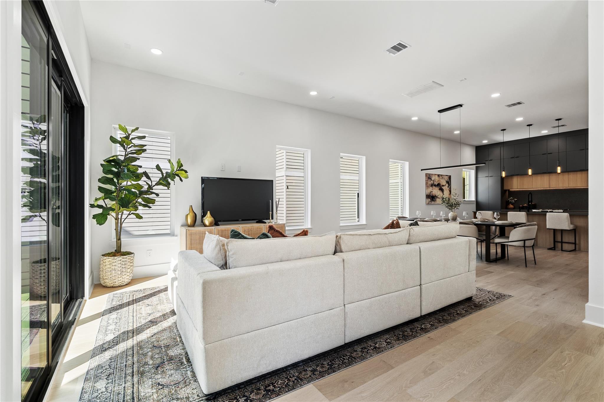 1030 W 24th Street # B