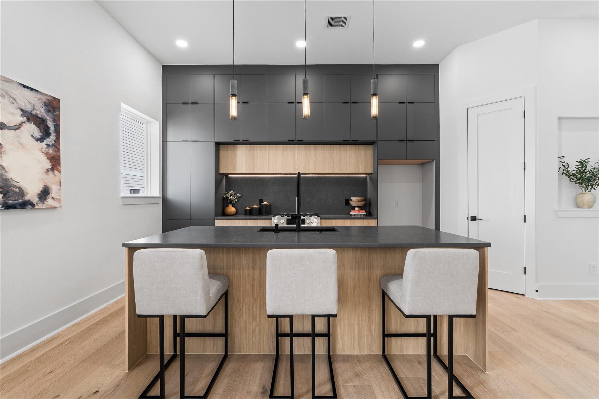 1030 W 24th Street # B