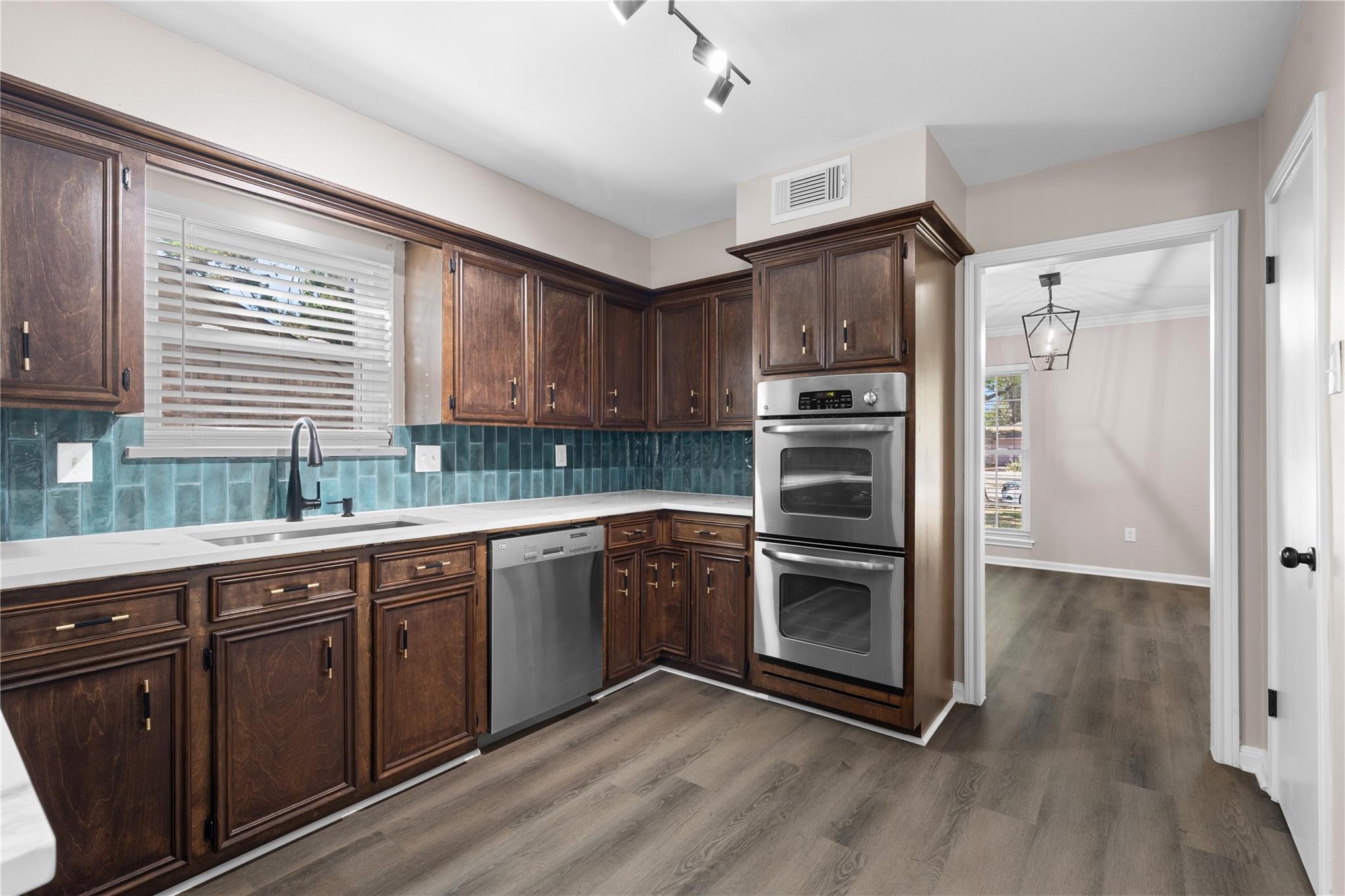 1006 Glouchester Lane