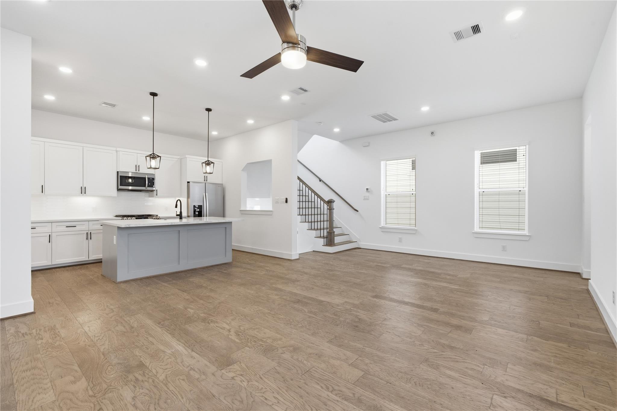 712 W Donovan Street # C