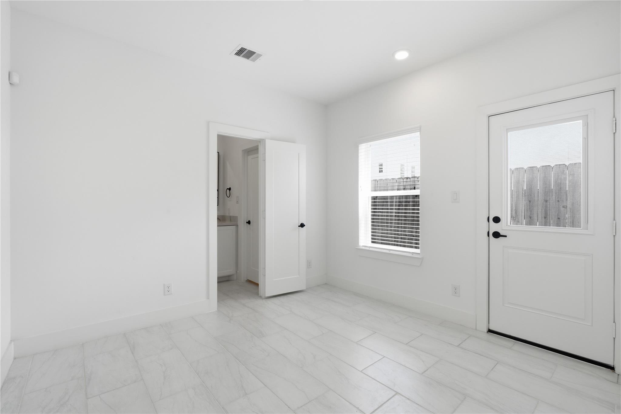 712 W Donovan Street # C