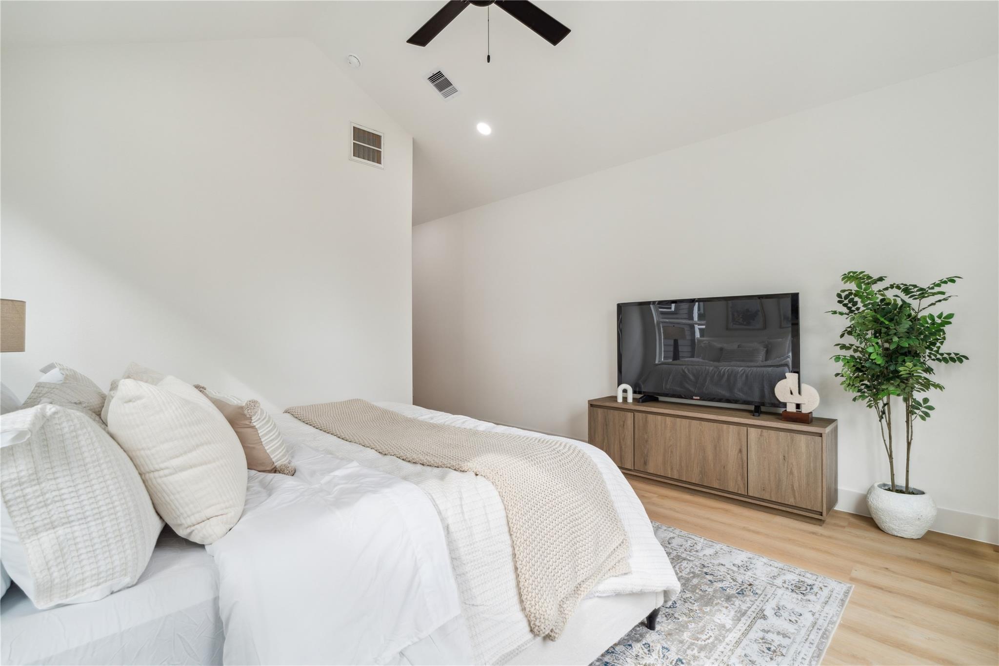 3409 Stonewall Street