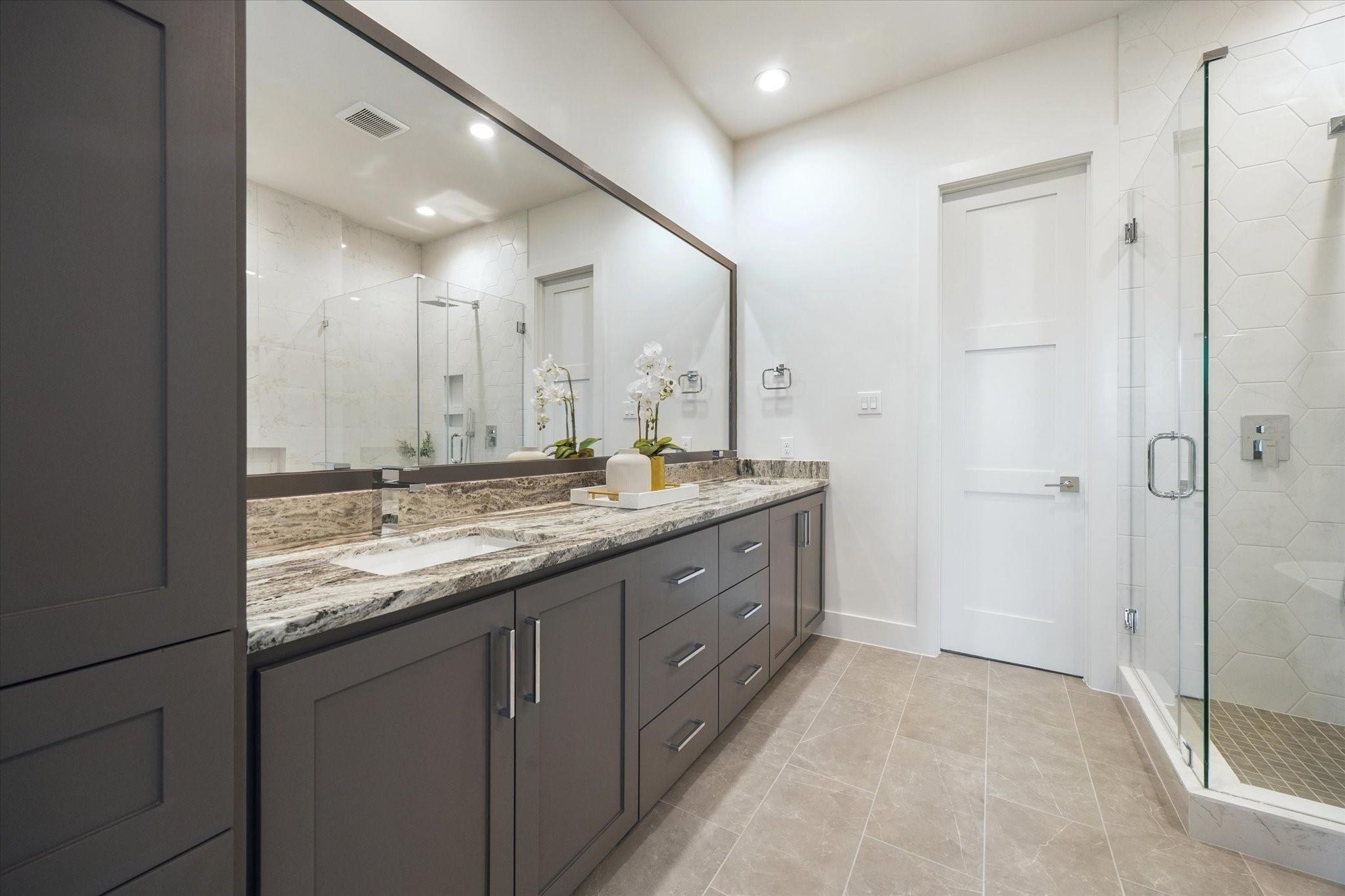 2113 Emancipation Avenue