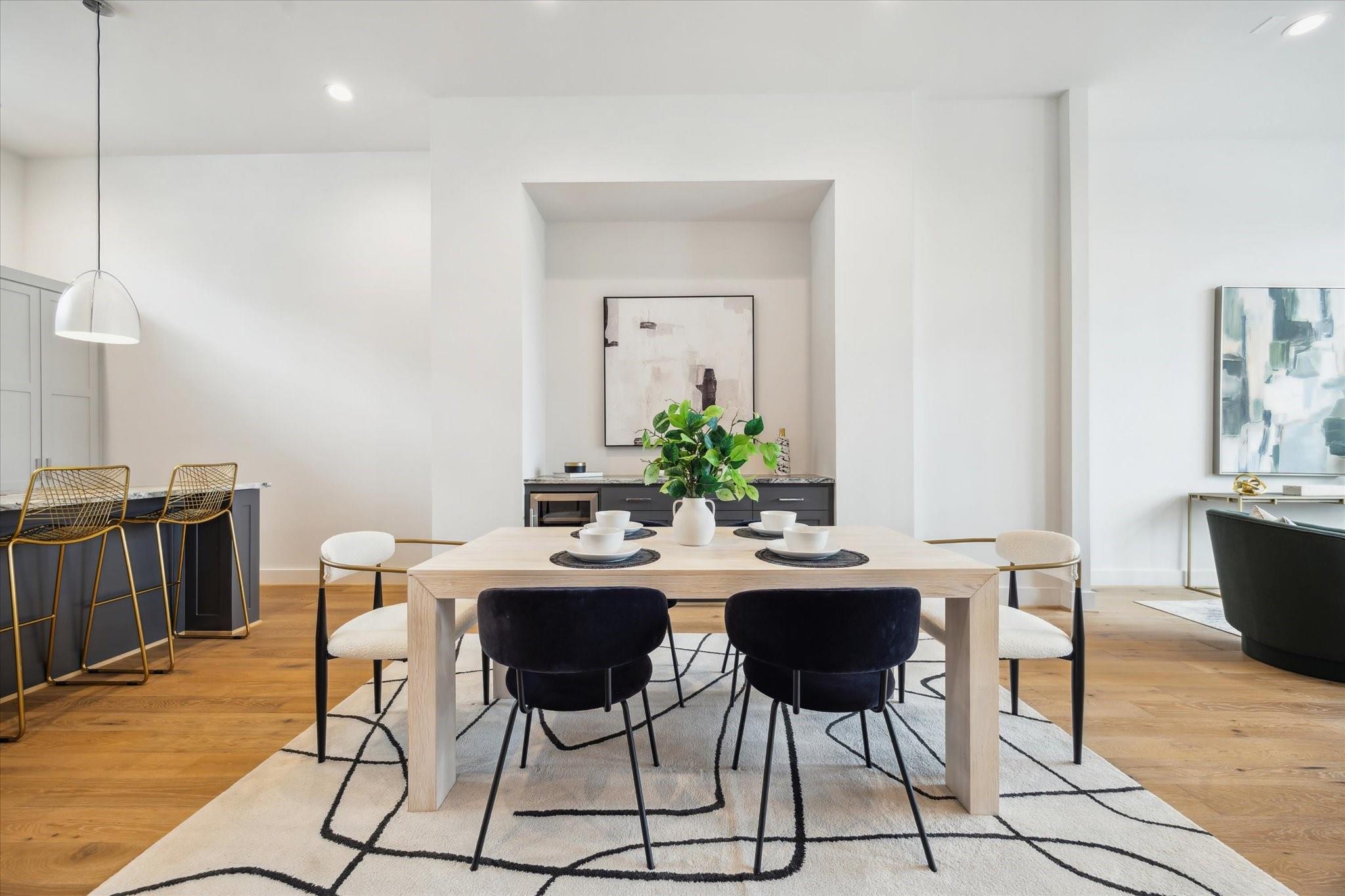 2113 Emancipation Avenue