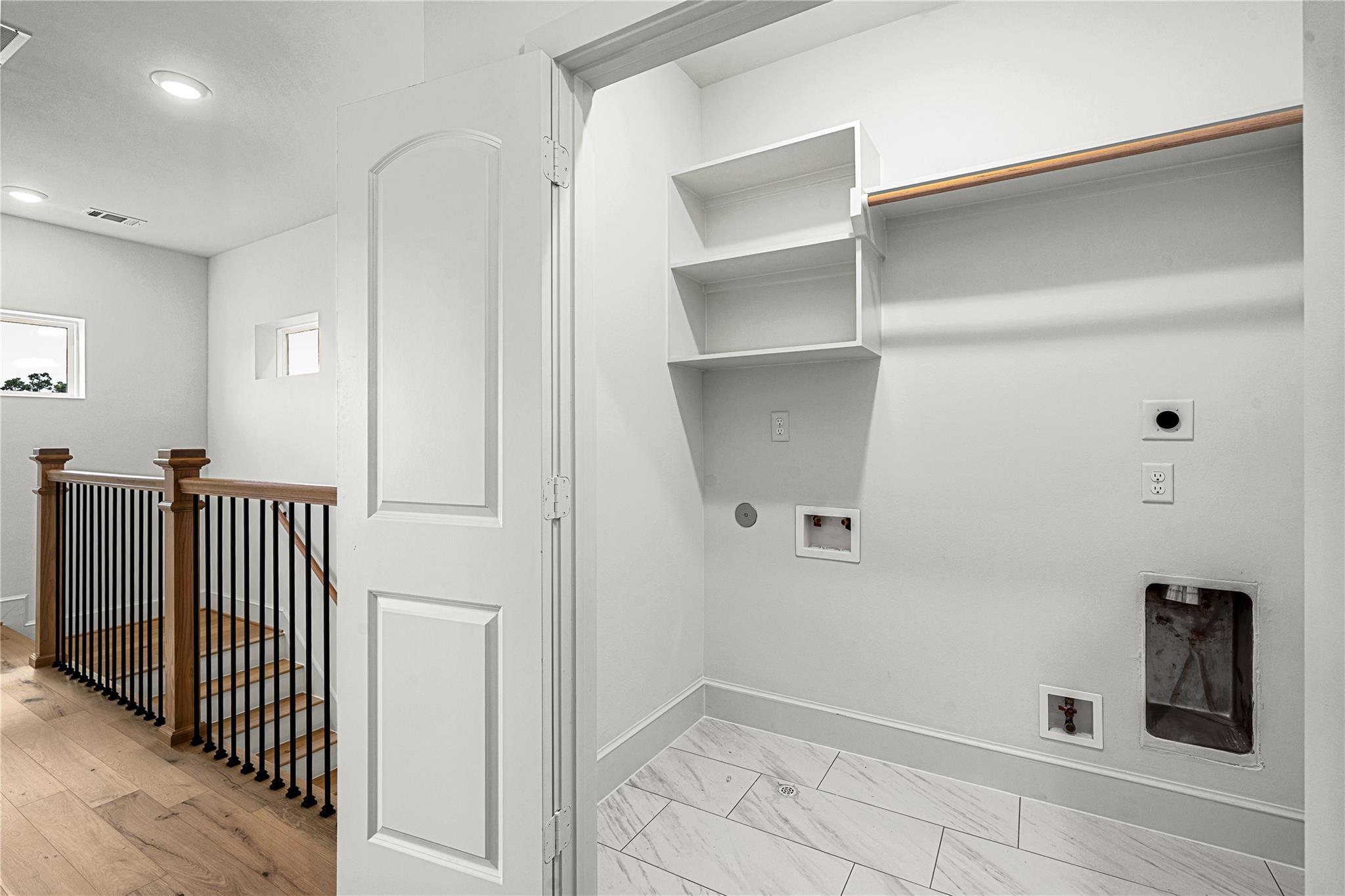 1614 Ojeman Road Unit: E