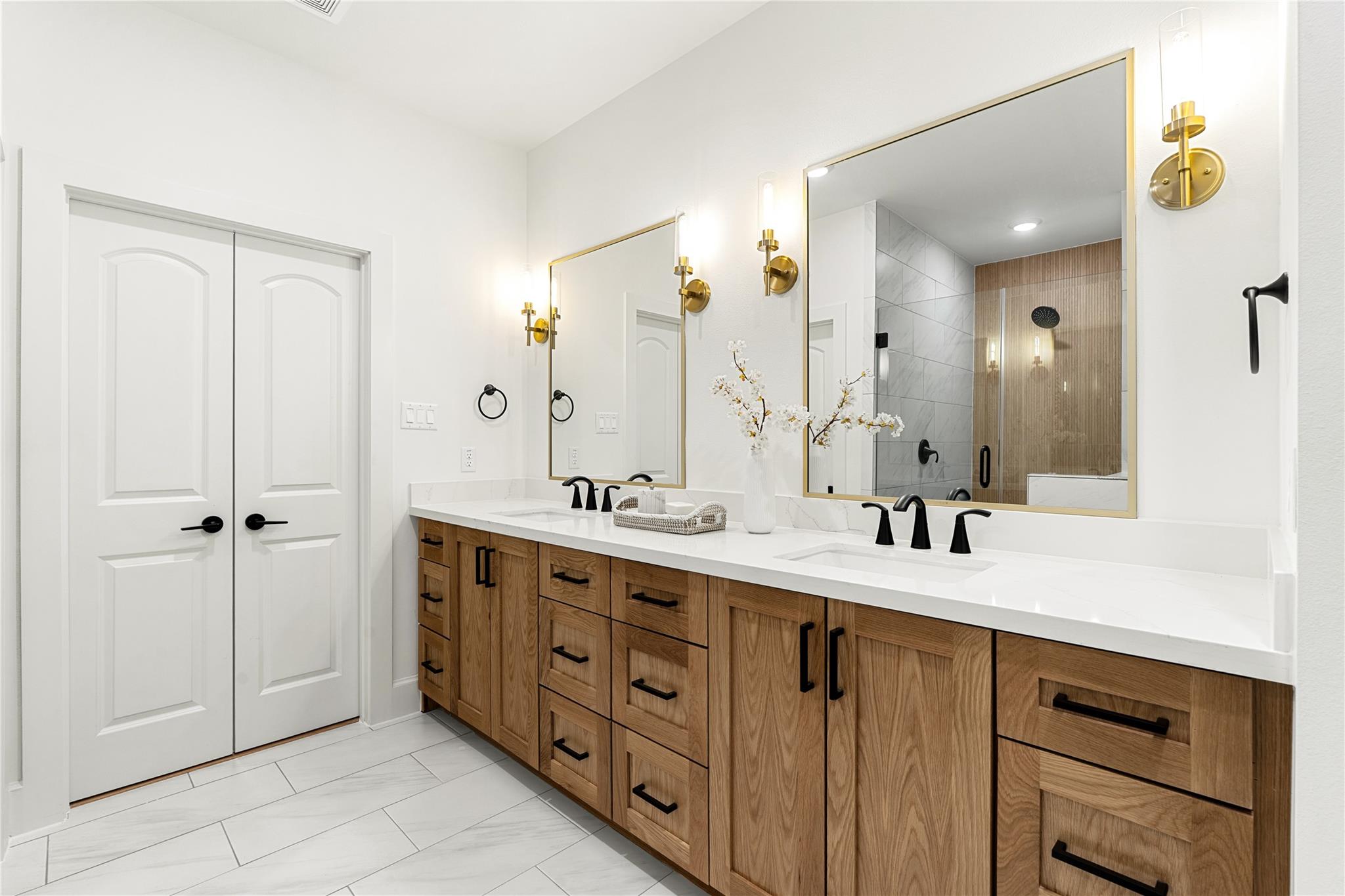 1614 Ojeman Road Unit: E