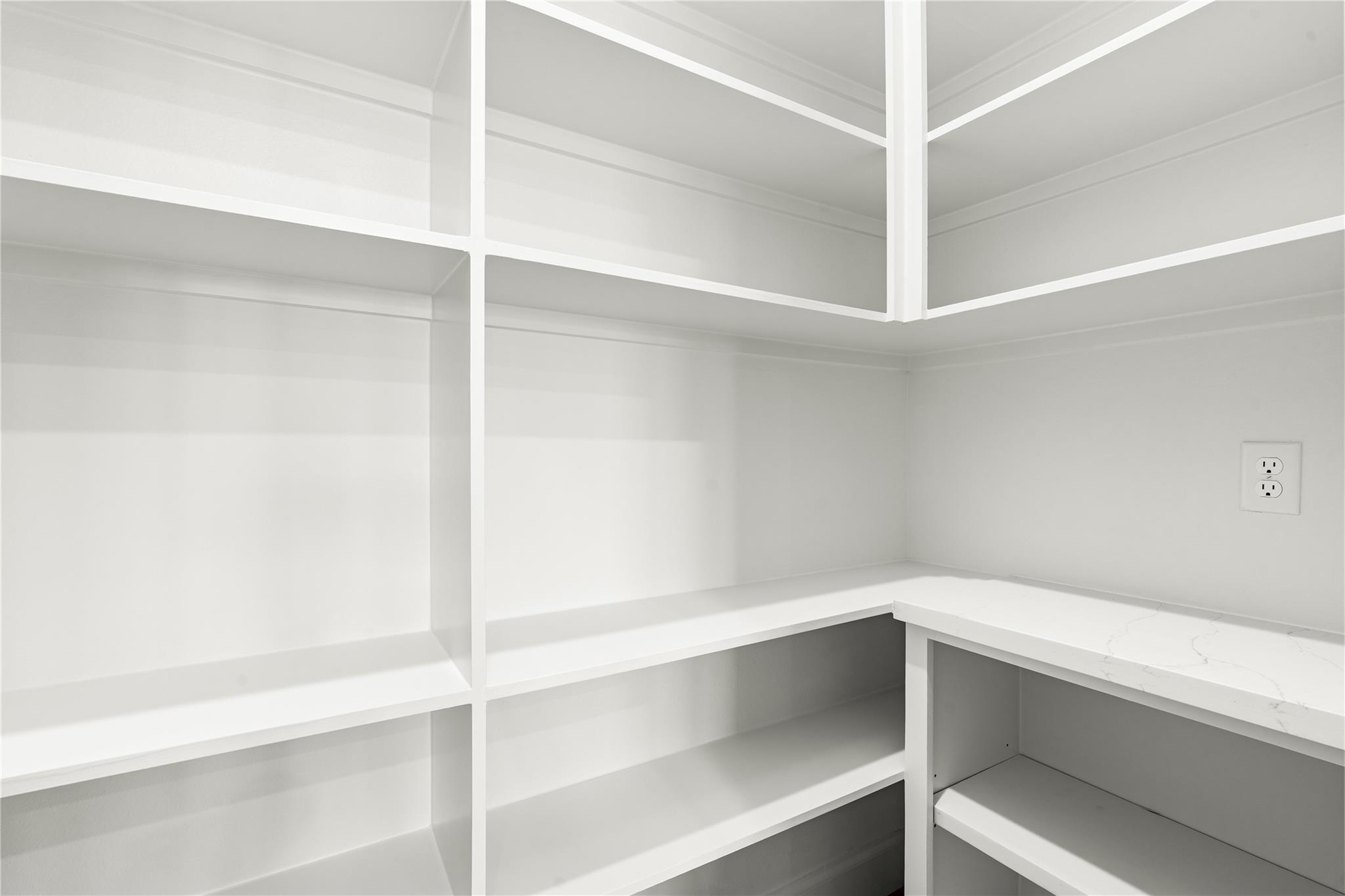 1614 Ojeman Road Unit: E