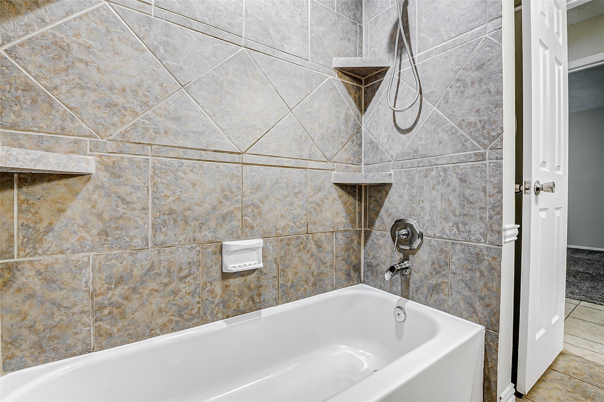 9842 Shell Rock Road