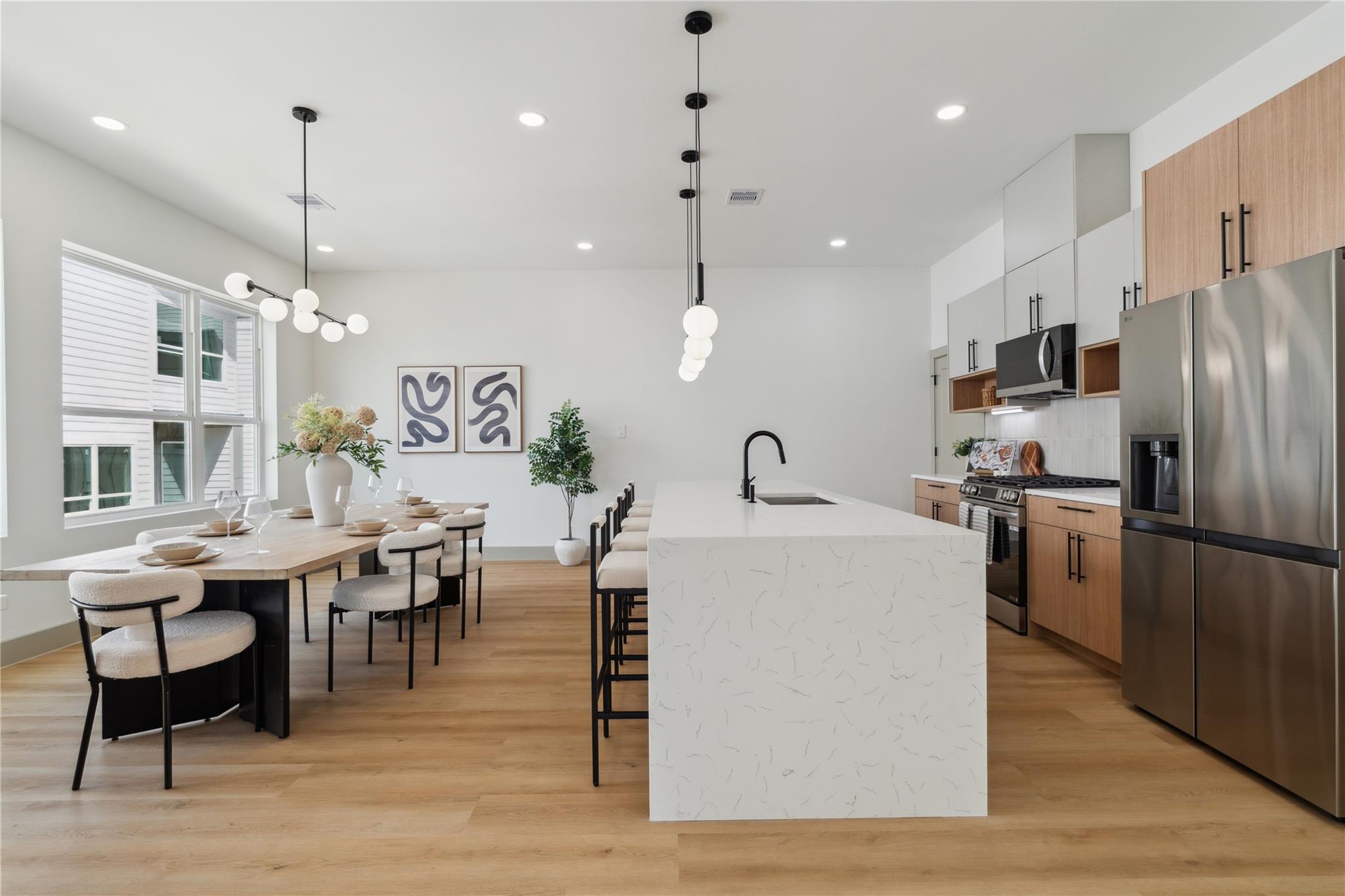 2943 Delafield Street