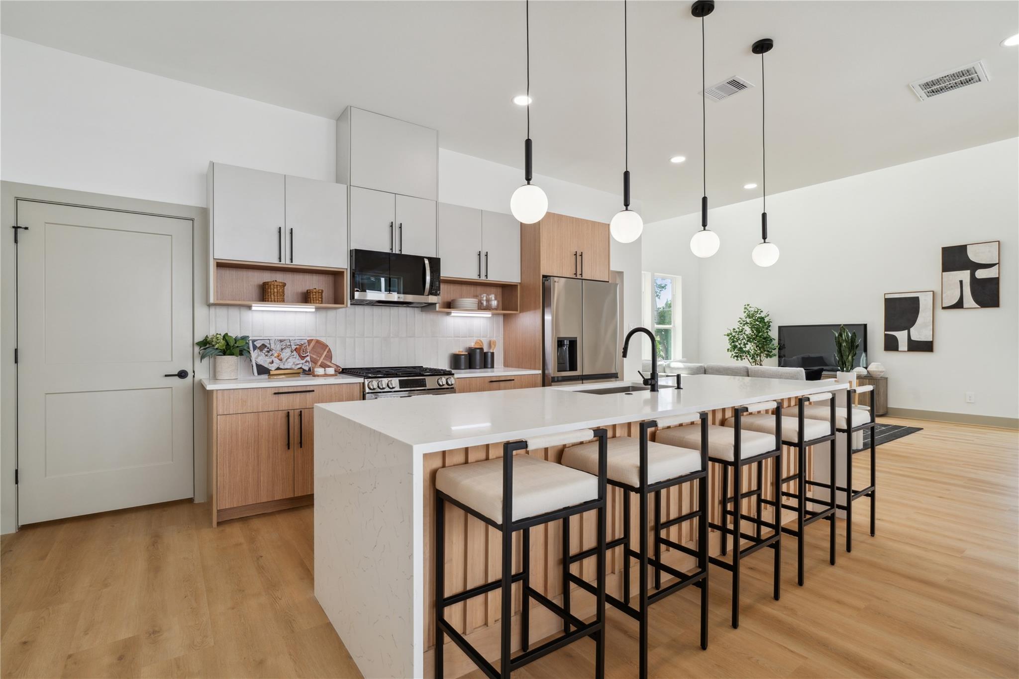 2943 Delafield Street