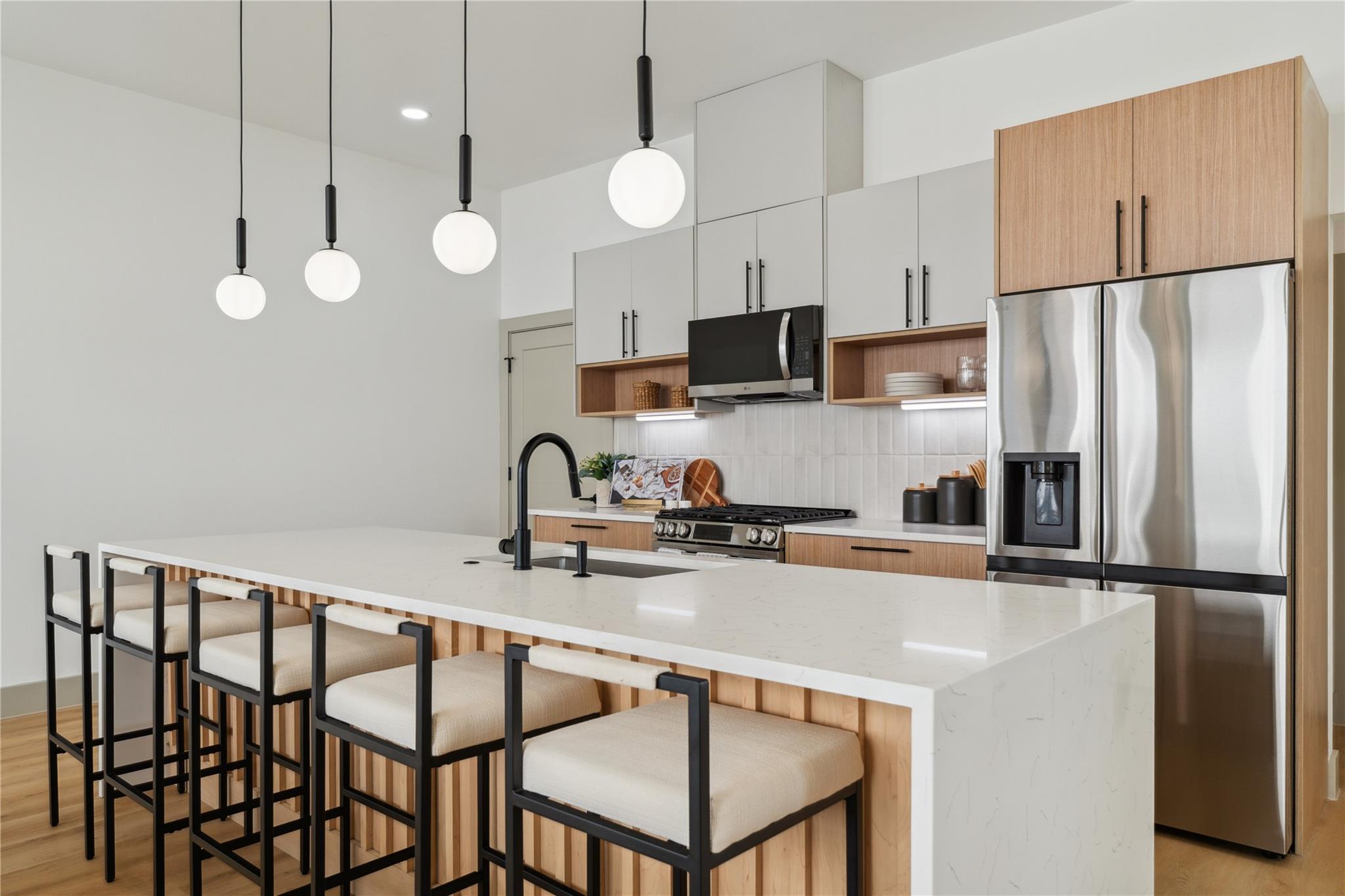 2943 Delafield Street