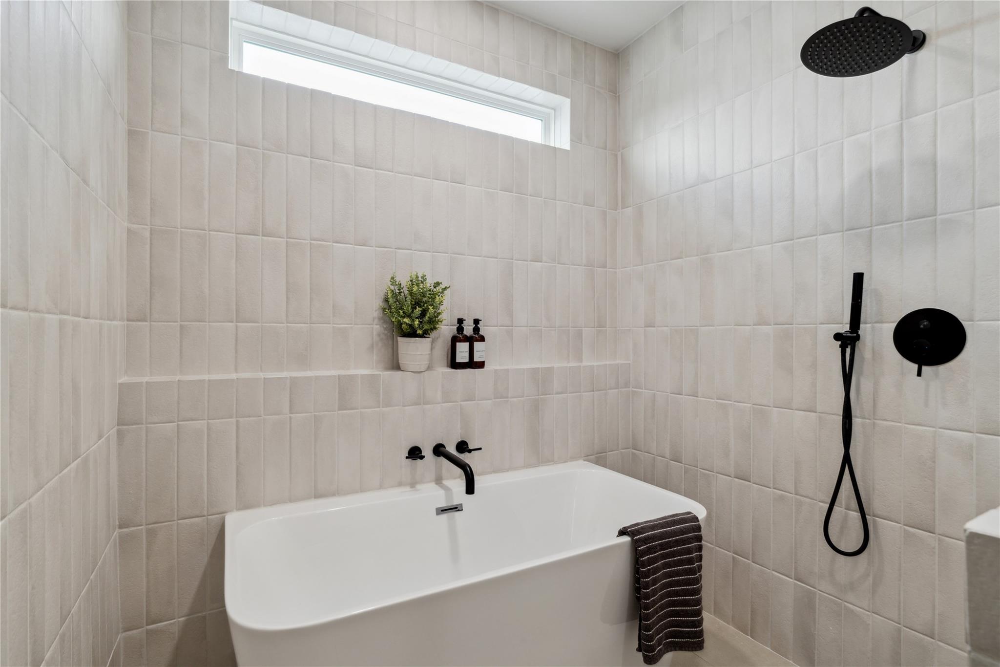 2943 Delafield Street