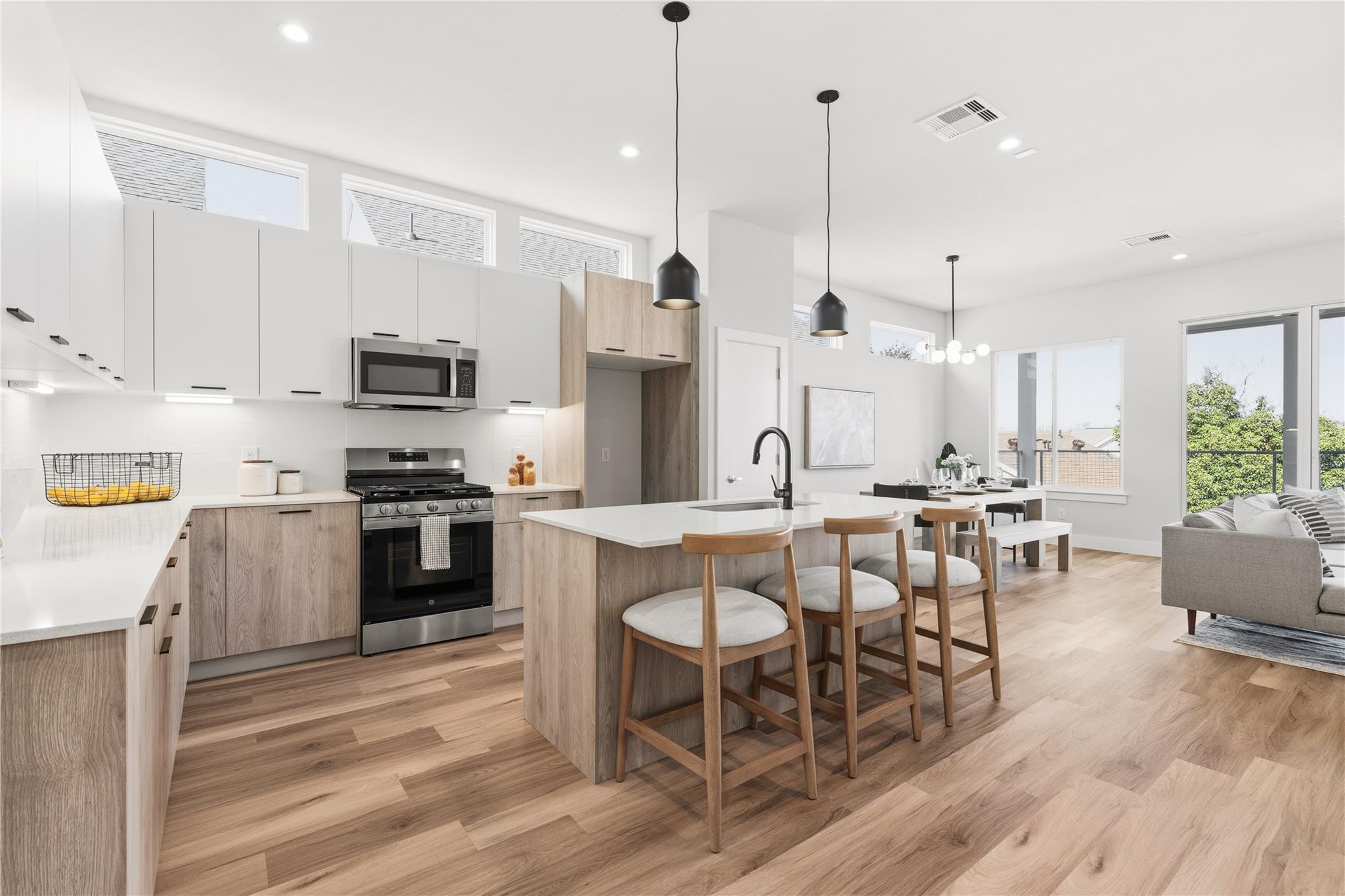 3605 New Orleans Street